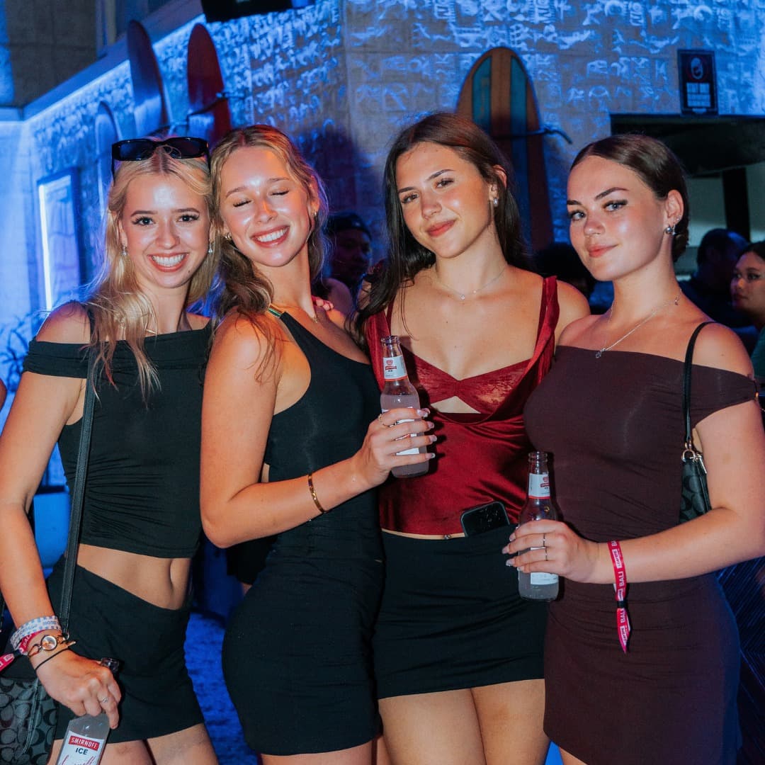 Canggu 老炮儿 Old Man's，除了人多和土嗨，还有啥？ 8