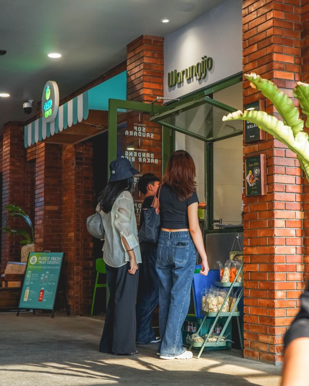 为这口全网爆火的无骨烤鱼，在Menteng挤到一身汗，到底值不值？ 4