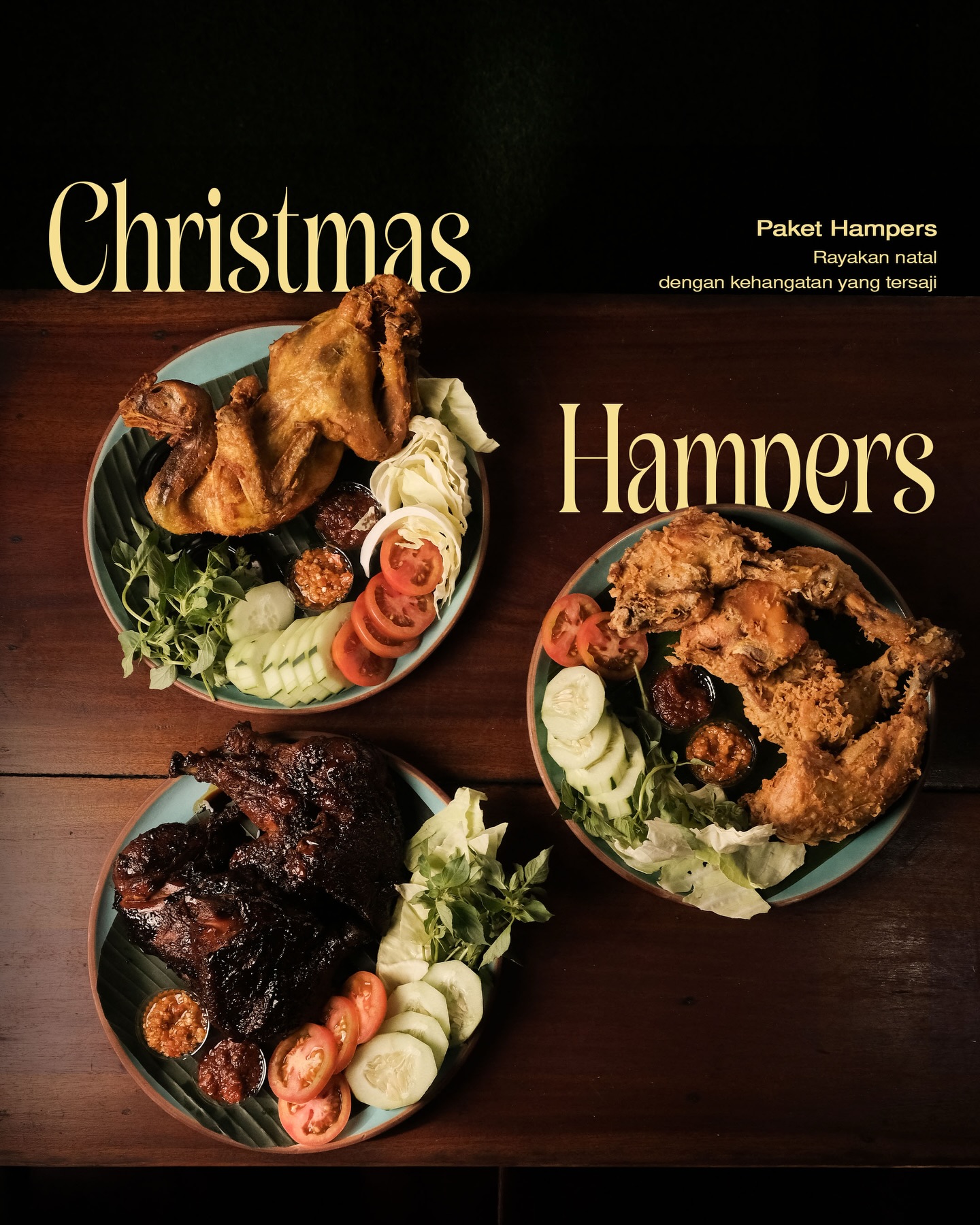 Would you dine with flies for this mountain view? 2