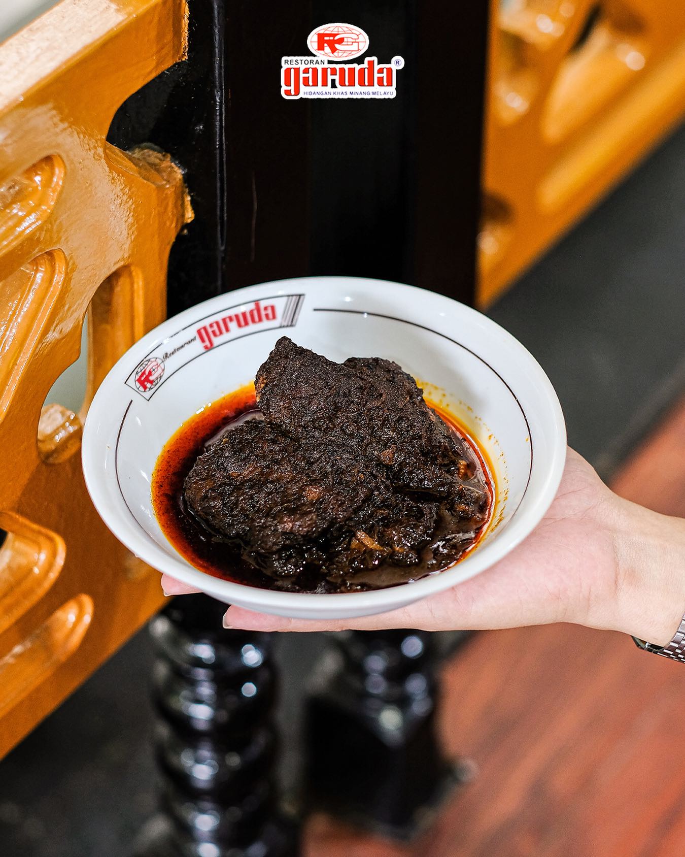 I Almost Got Scammed by This Massive Padang Feast in Medan 4