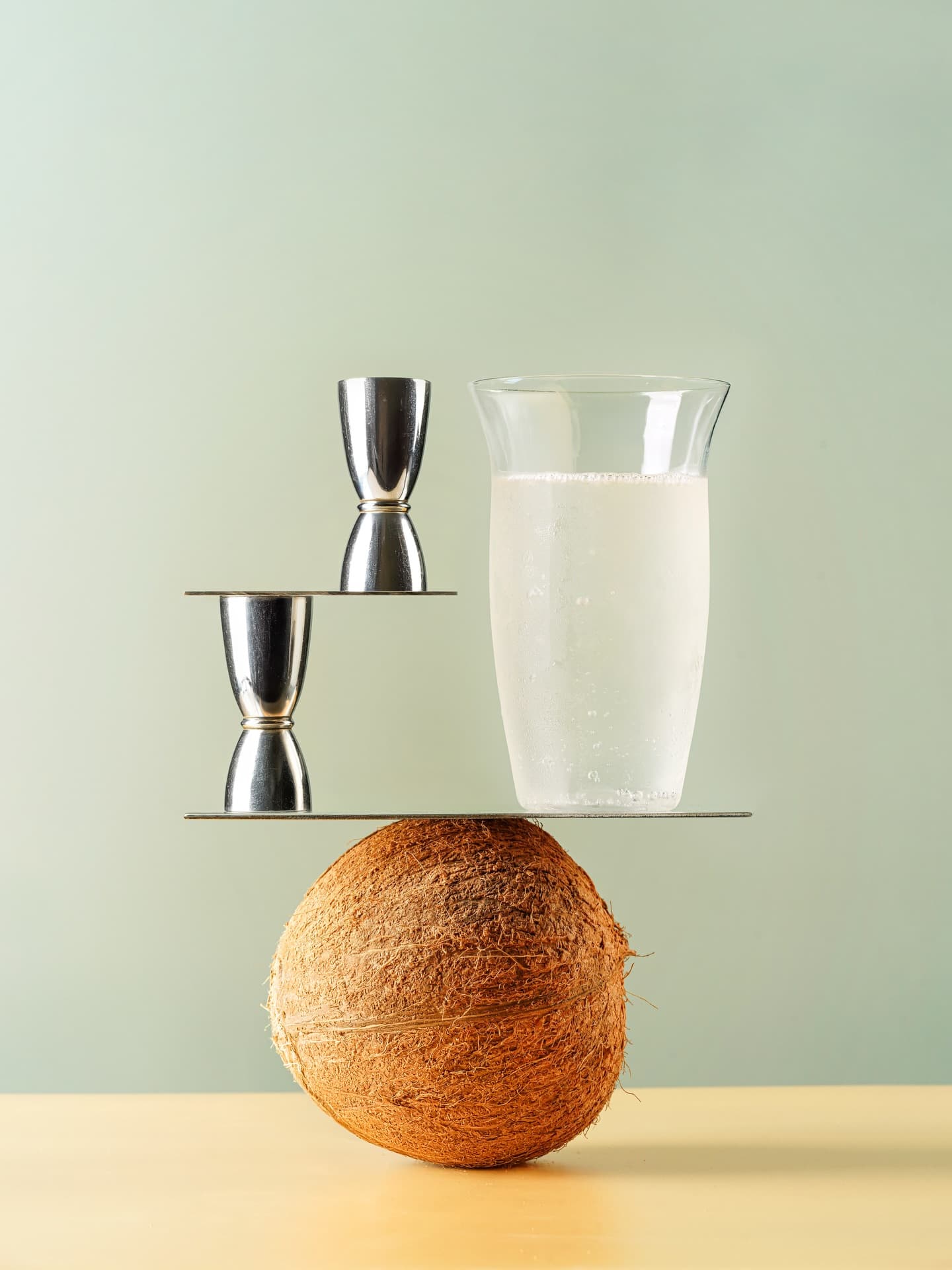 Bar baru di Grand Hyatt ini, selain mahal & cakep, isinya apa lagi sih? 2