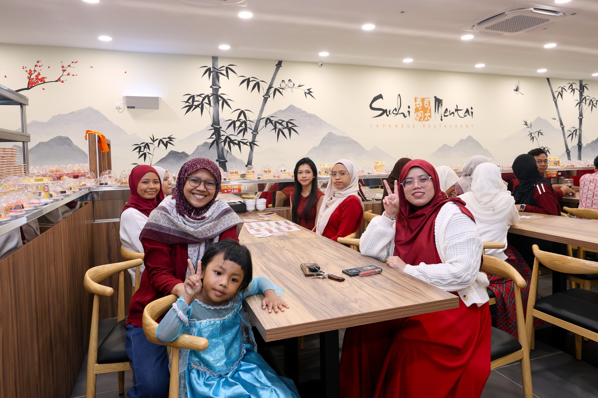 Eat till you're stuffed for 50? At this Medan sushi train, trust me: don't just focus on the sushi 2