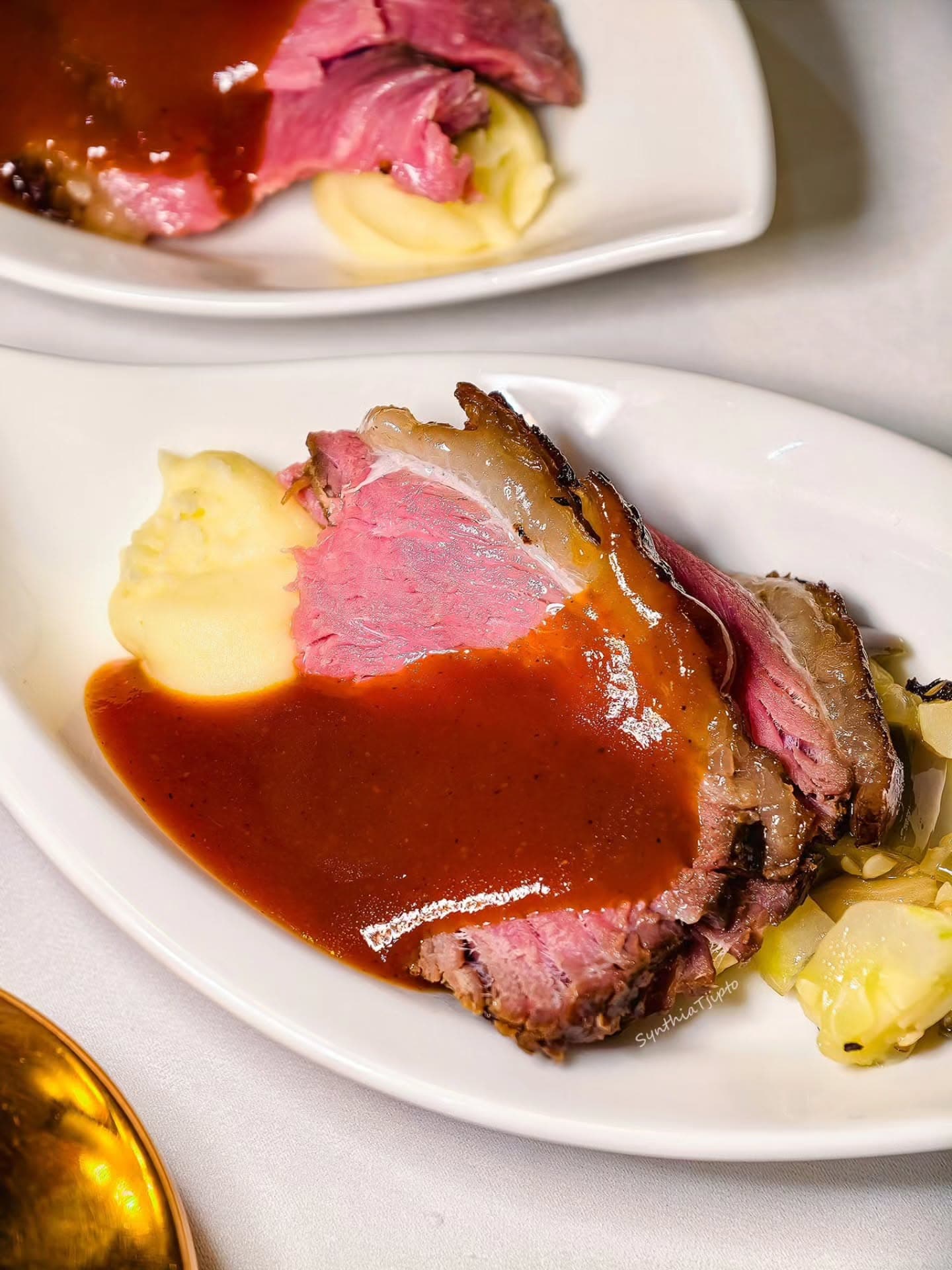 Anjay, nongkrong di Ritz-Carlton 400rb+ buat buffet cuma gini doang? Katanya mantap, gue harus jujur nih. 2