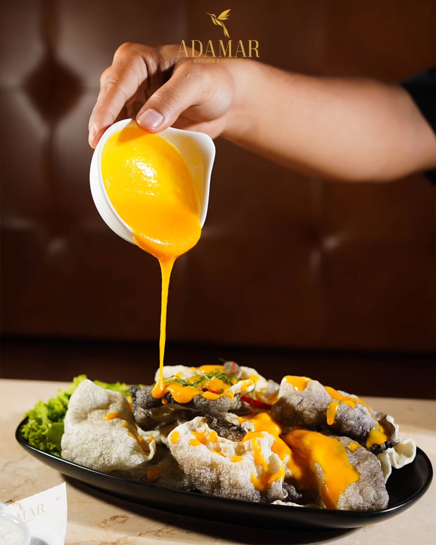 Tempat hits di Bogor ini beneran Chill atau udah kayak diskotik? 6