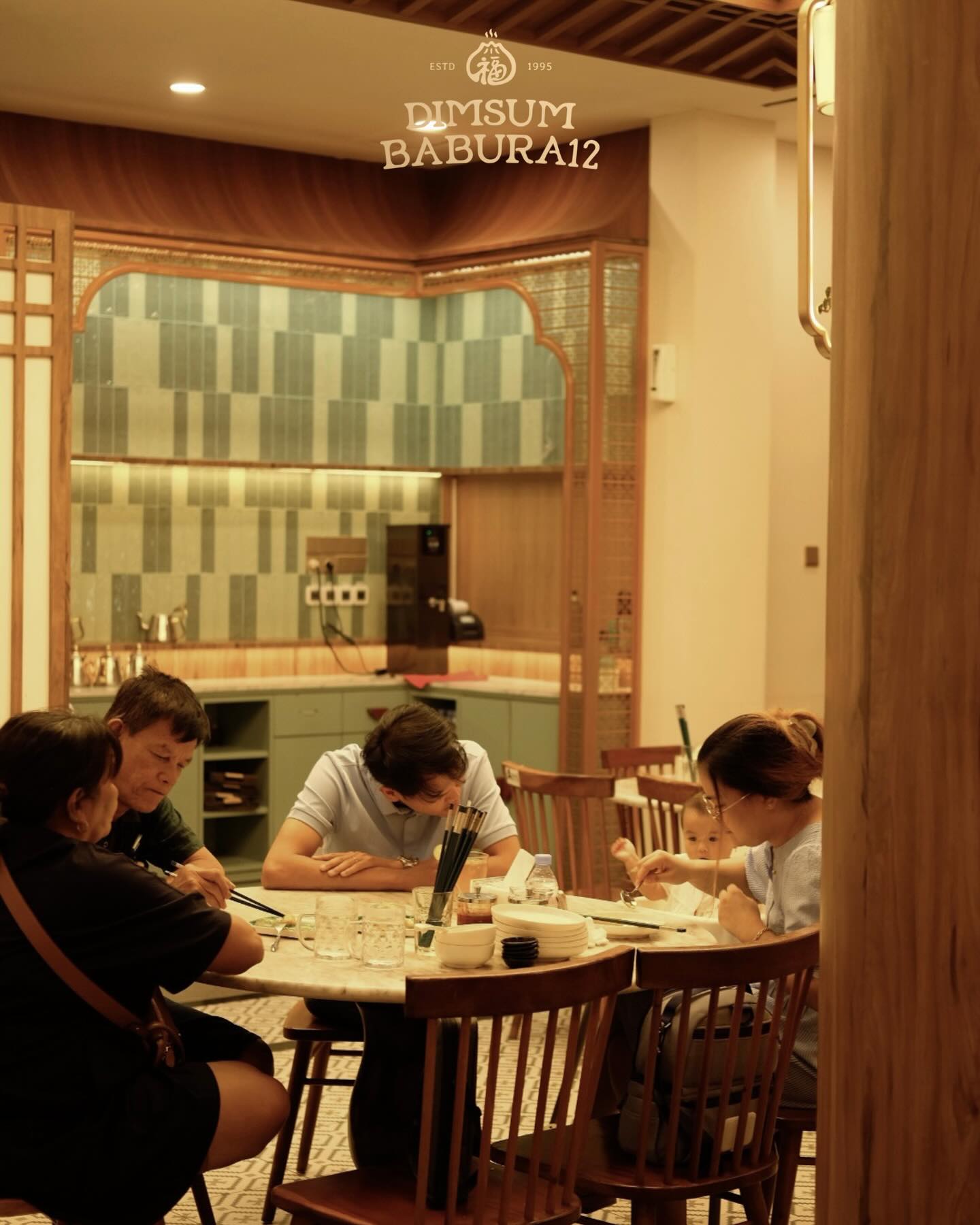 This God-Tier Medan Dim Sum is a childhood favorite, but trust me, don't go during peak hours 4