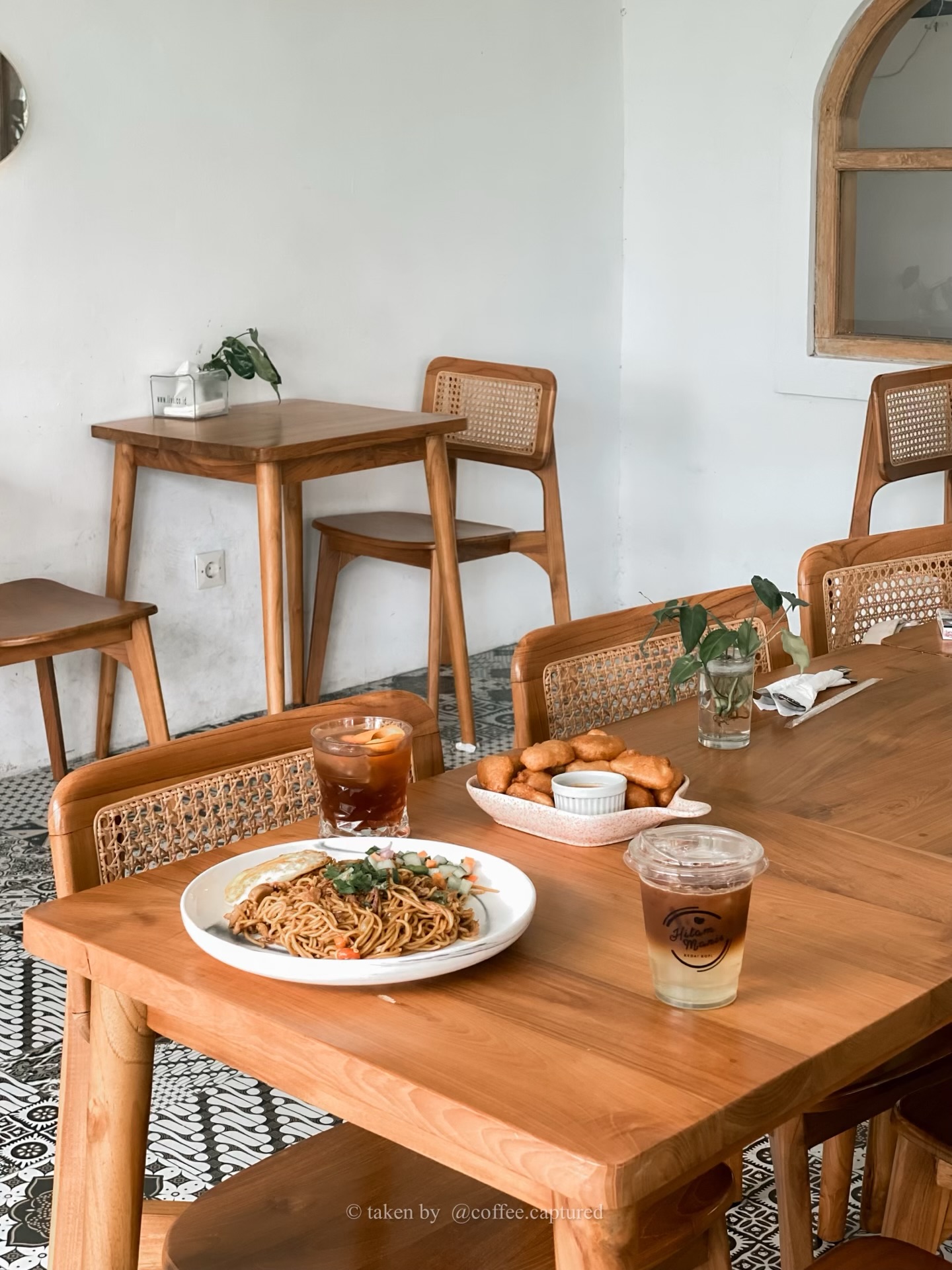 Bad Service, Hard to Find... But I'd Still Go Back to This Balikpapan Hidden Gem