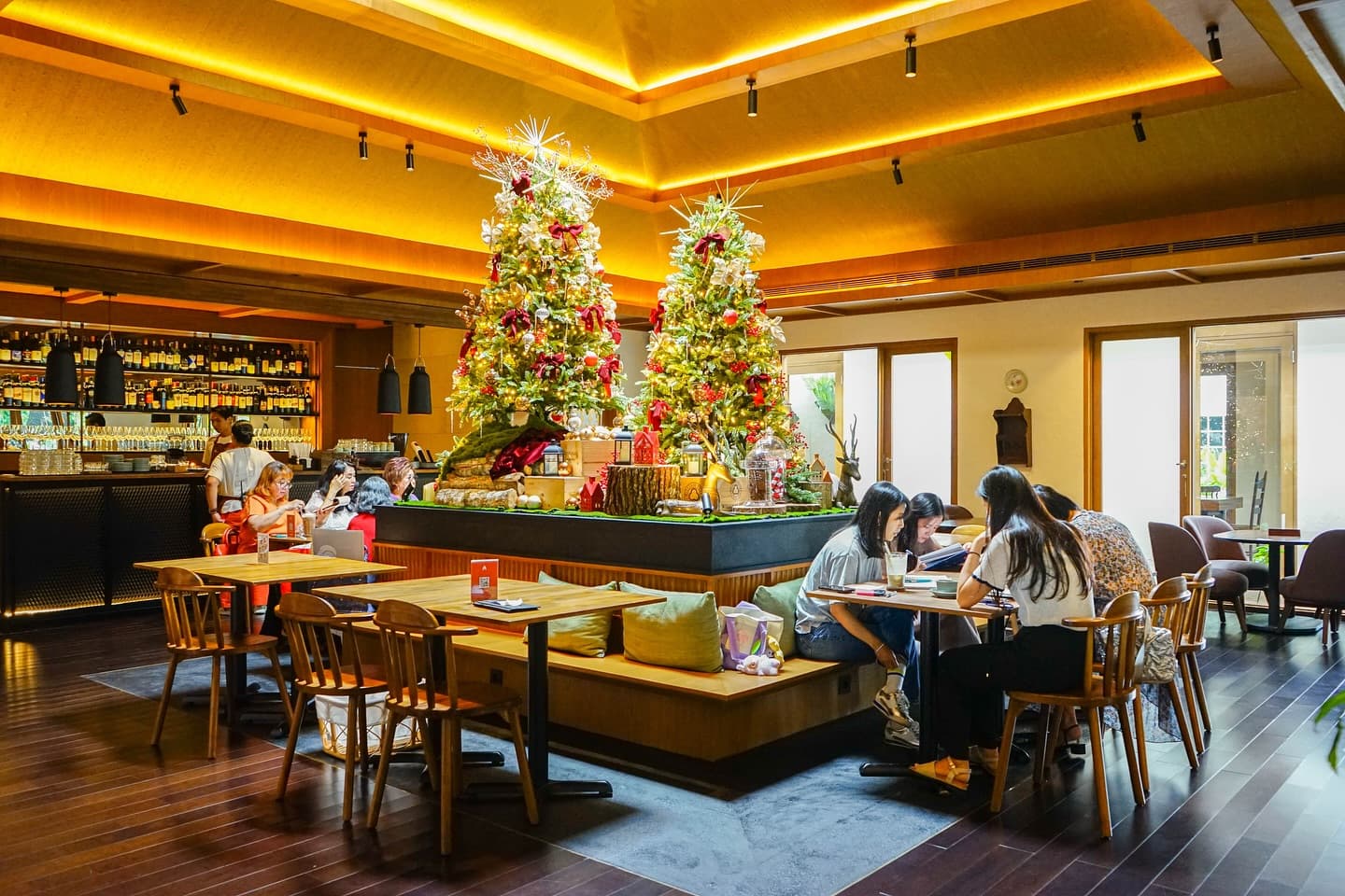 Kalau di Jakarta lagi nyari 'desa' buat Nongkrong, save dulu yang ini 3