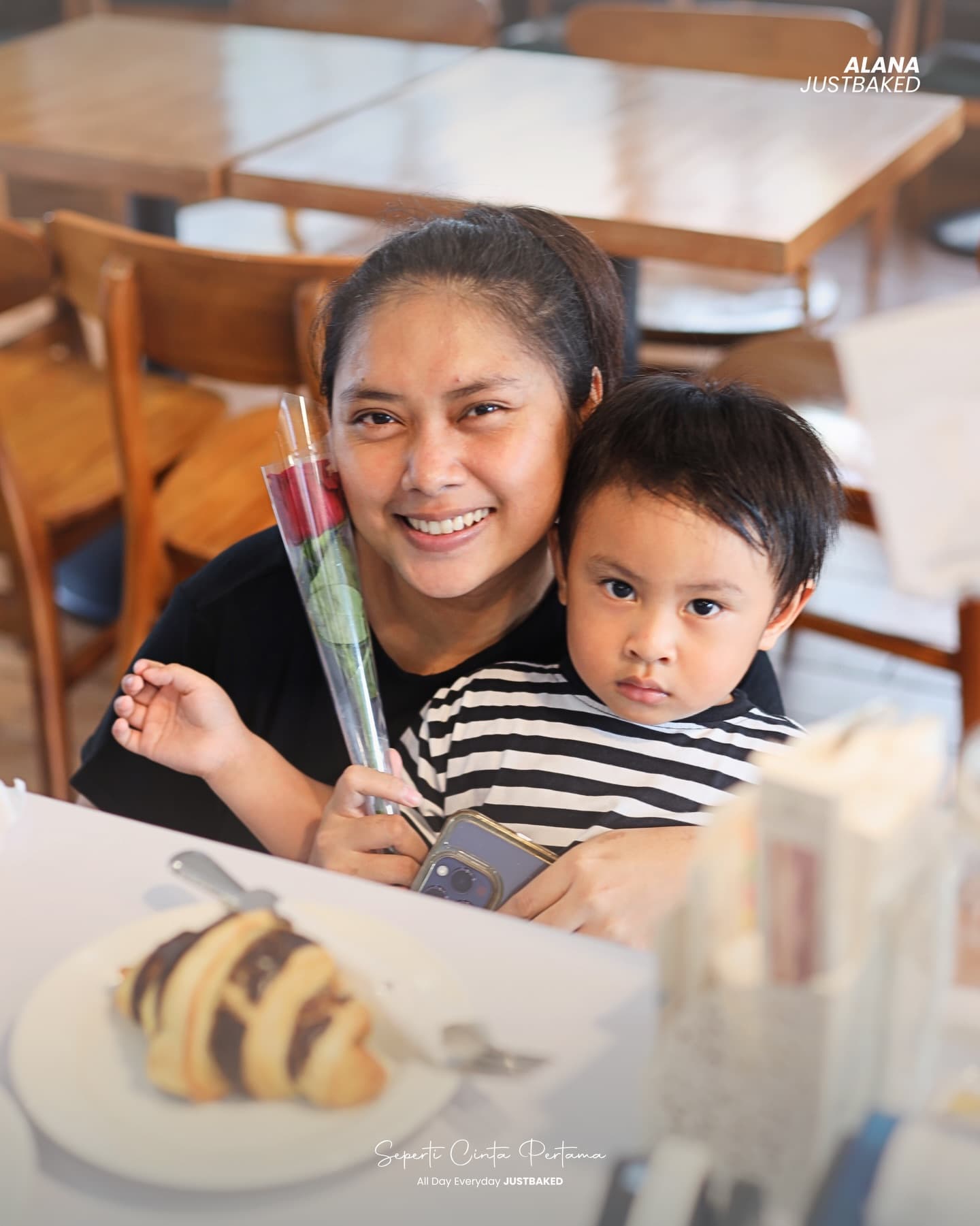 Croissant 9k vs Jebakan 87k, Tempat Nongkrong Viral Jakarta Ini Bikin Cinta & Benci