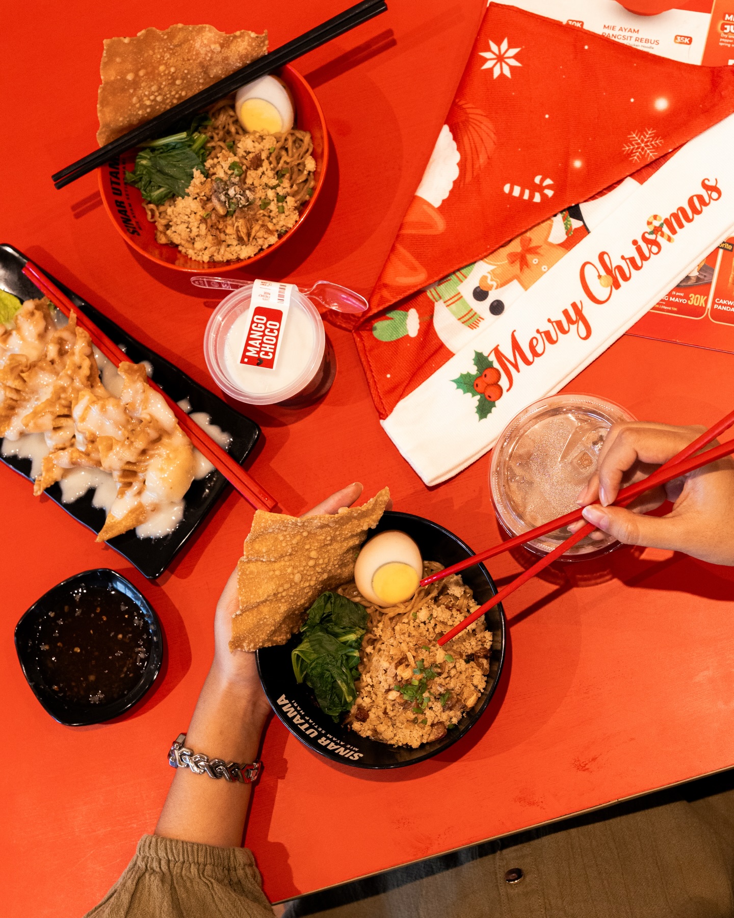 加油站里的网红面馆？凭什么让棉兰年轻人挤爆Rooftop！ 3