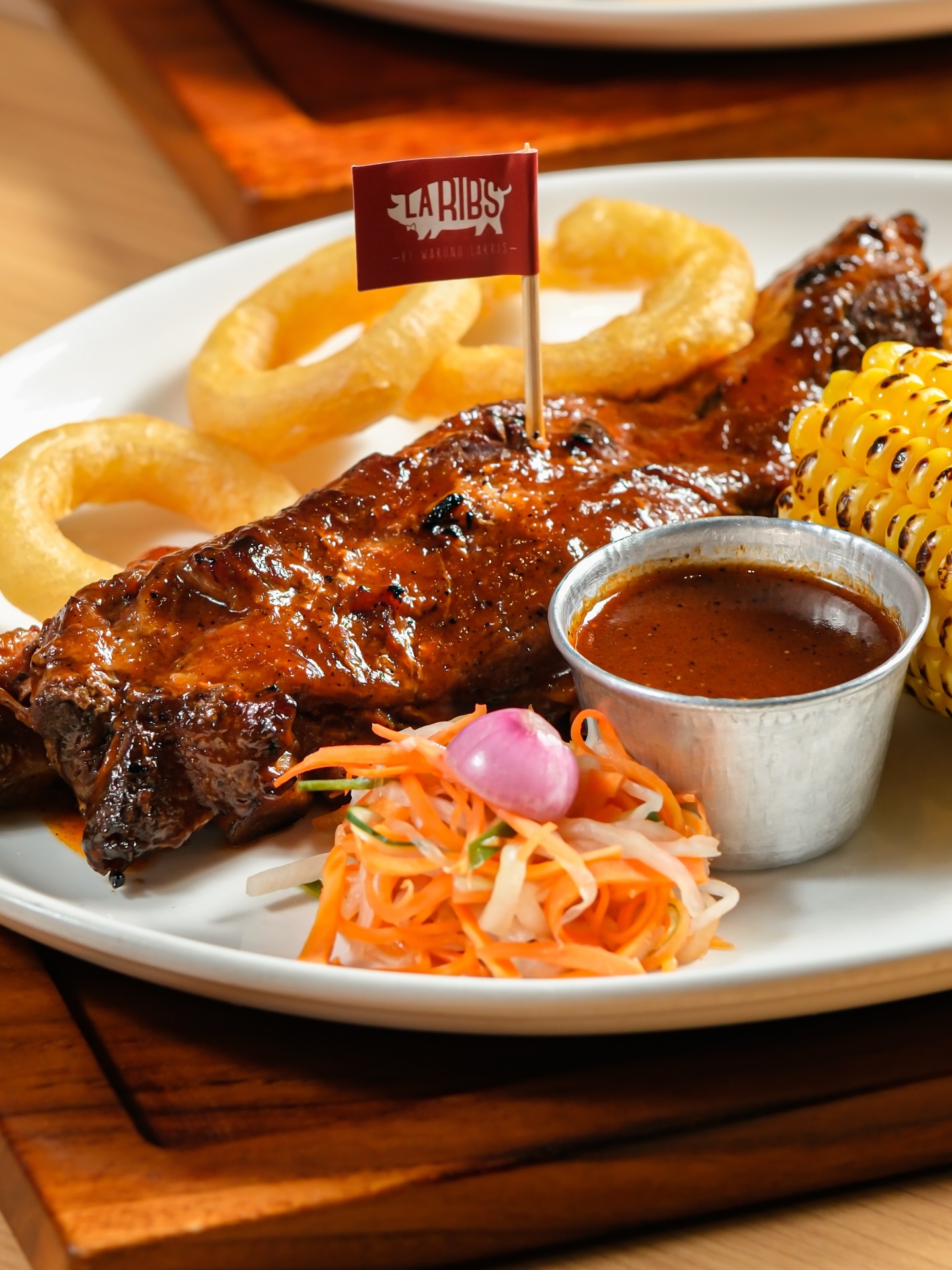 Google 3300+ review, kok bisa rating 5.0 sempurna? Iga babi di Surabaya ini, beneran mantap atau cuma akal-akalan?