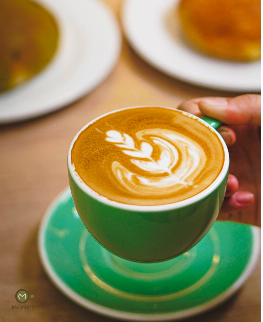 Almost missed it driving at 20km/h. So why is this called Medan's best cafe? 5