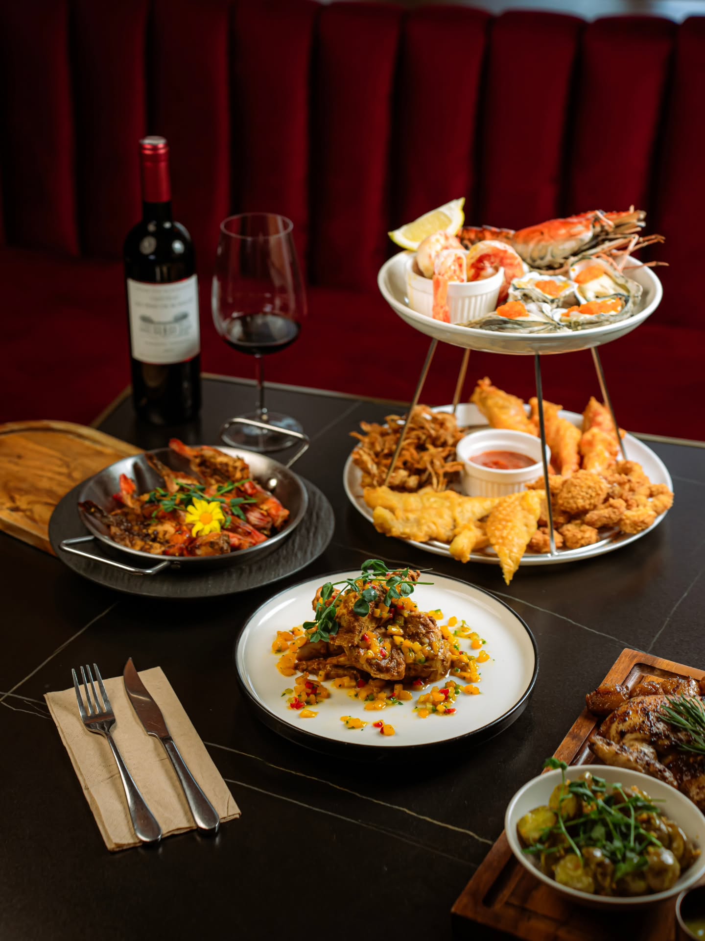 4.8 stars on Google, but the service is infuriating? Thanks, I hate this Medan sky restaurant.