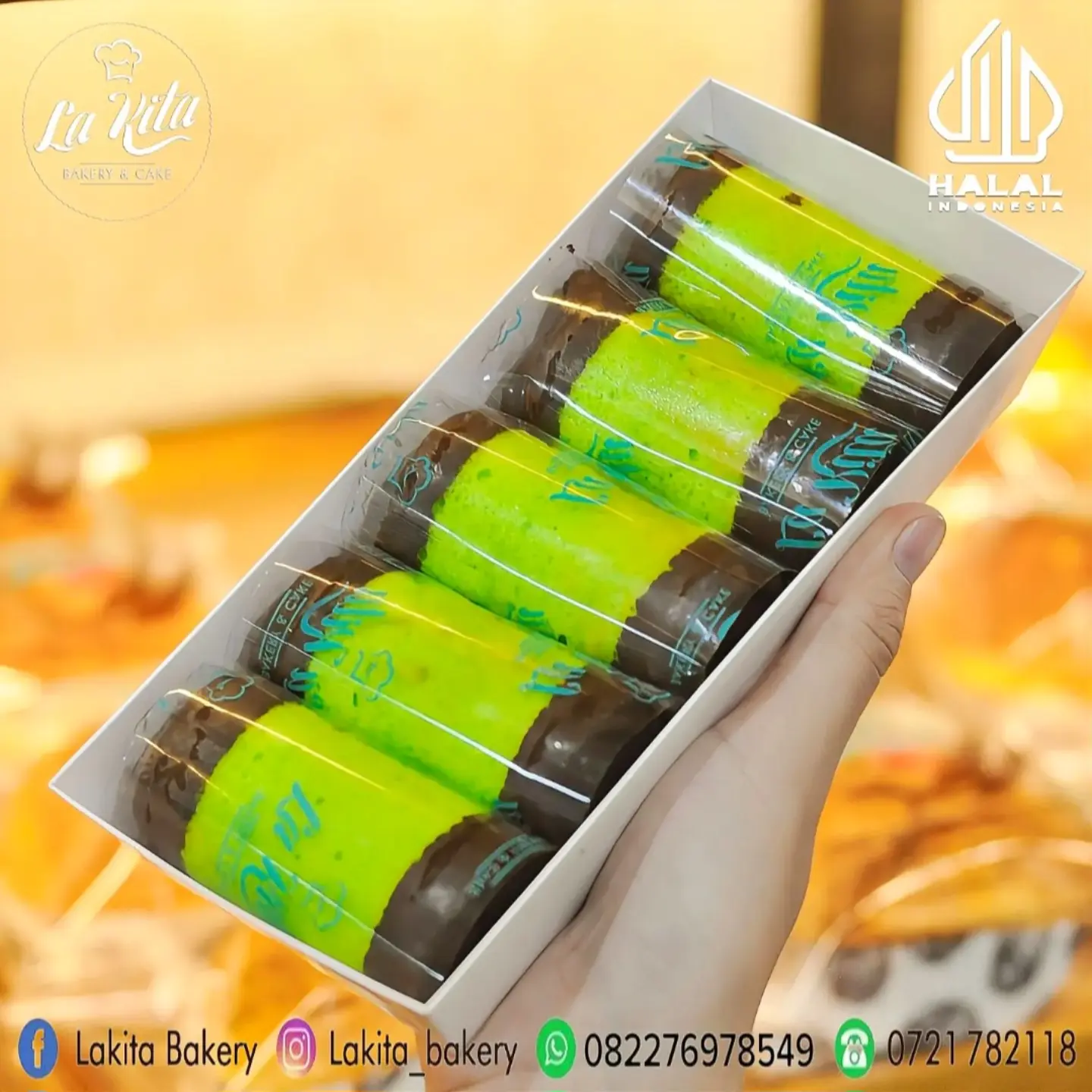 A 4.6-star 'God-Tier' spot in Lampung, but I'm warning you: don't order the banana pie. 3