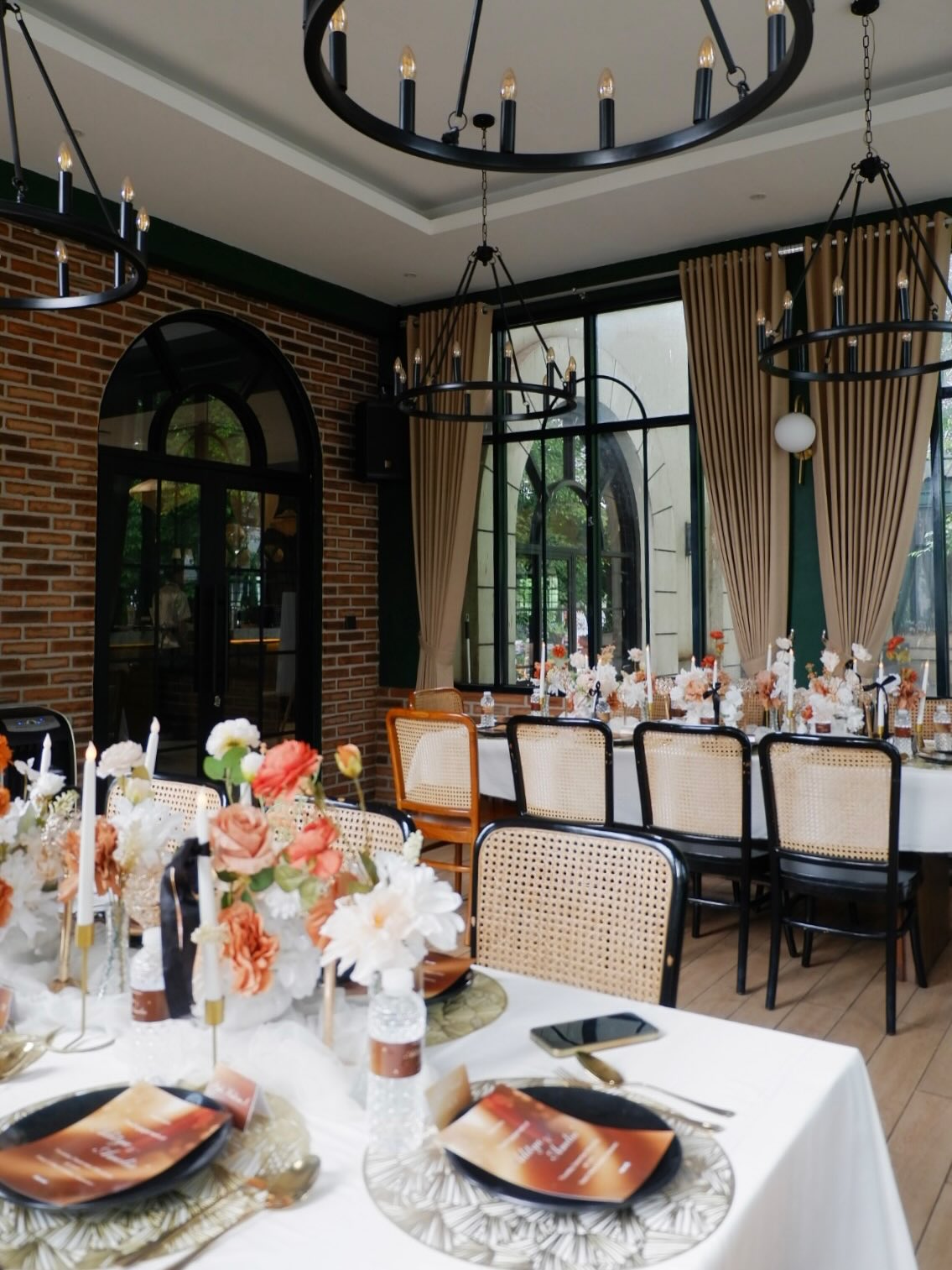 环境美到想焊死，服务烂到想报警，Karawaci这家4.6分神店我服了