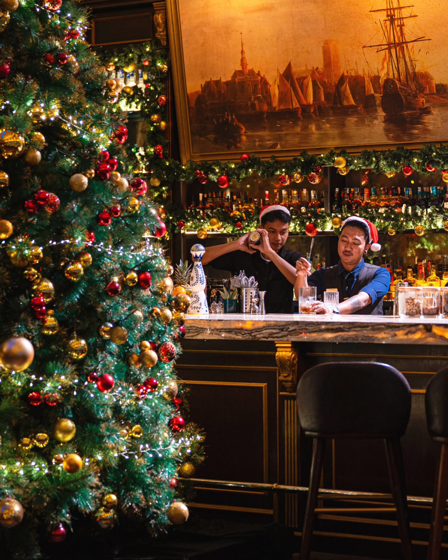 What's it like watching a live show in a 100-year-old opera house for under 100k? 5