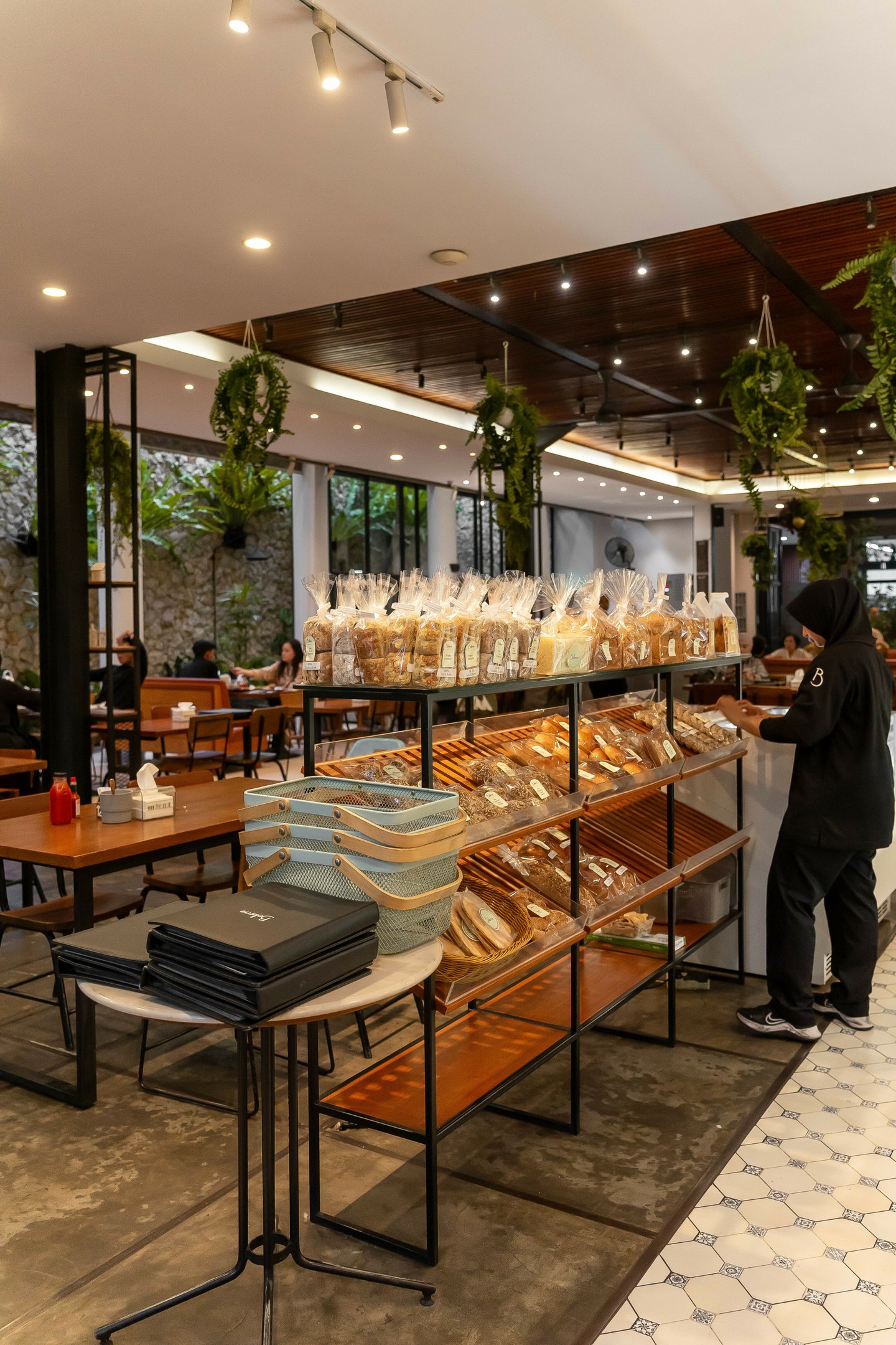 万隆顶流Bellamie，除了排队和拍照还剩啥？ 4