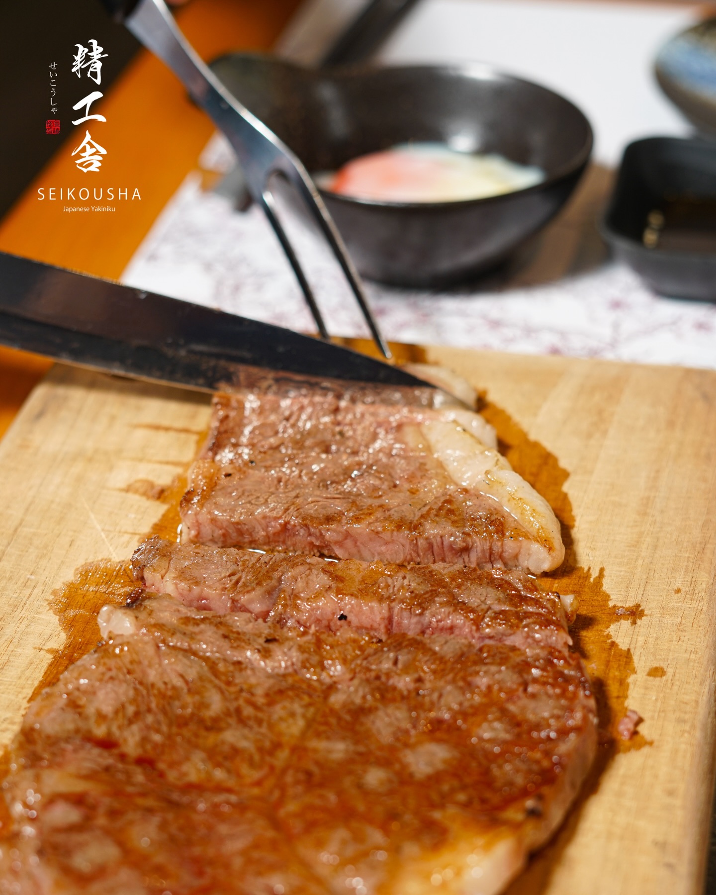 Makan Wagyu 90 ribu? Keseruan dan 'kagetnya' food court Surabaya ini!