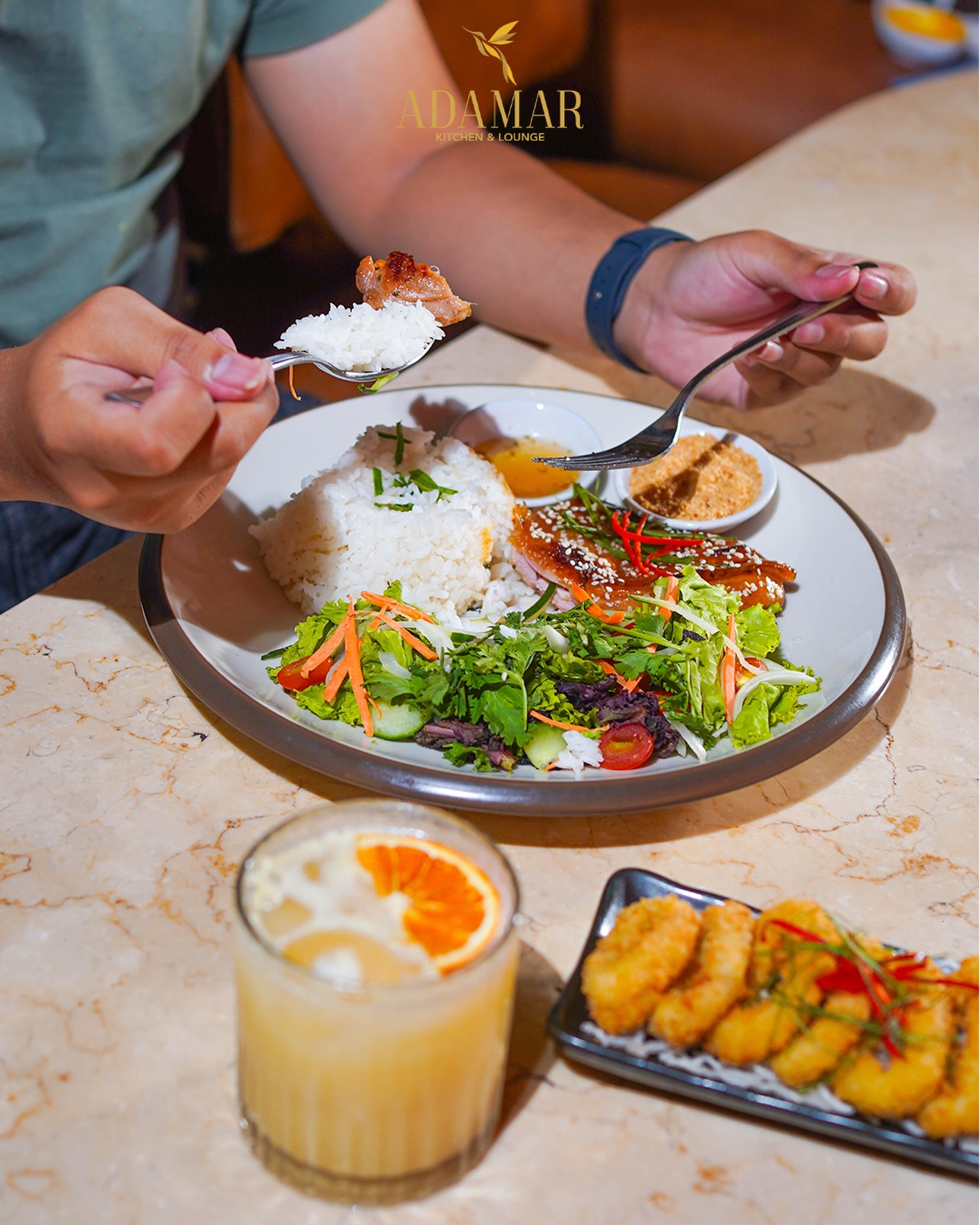 Tempat hits di Bogor ini beneran Chill atau udah kayak diskotik? 4