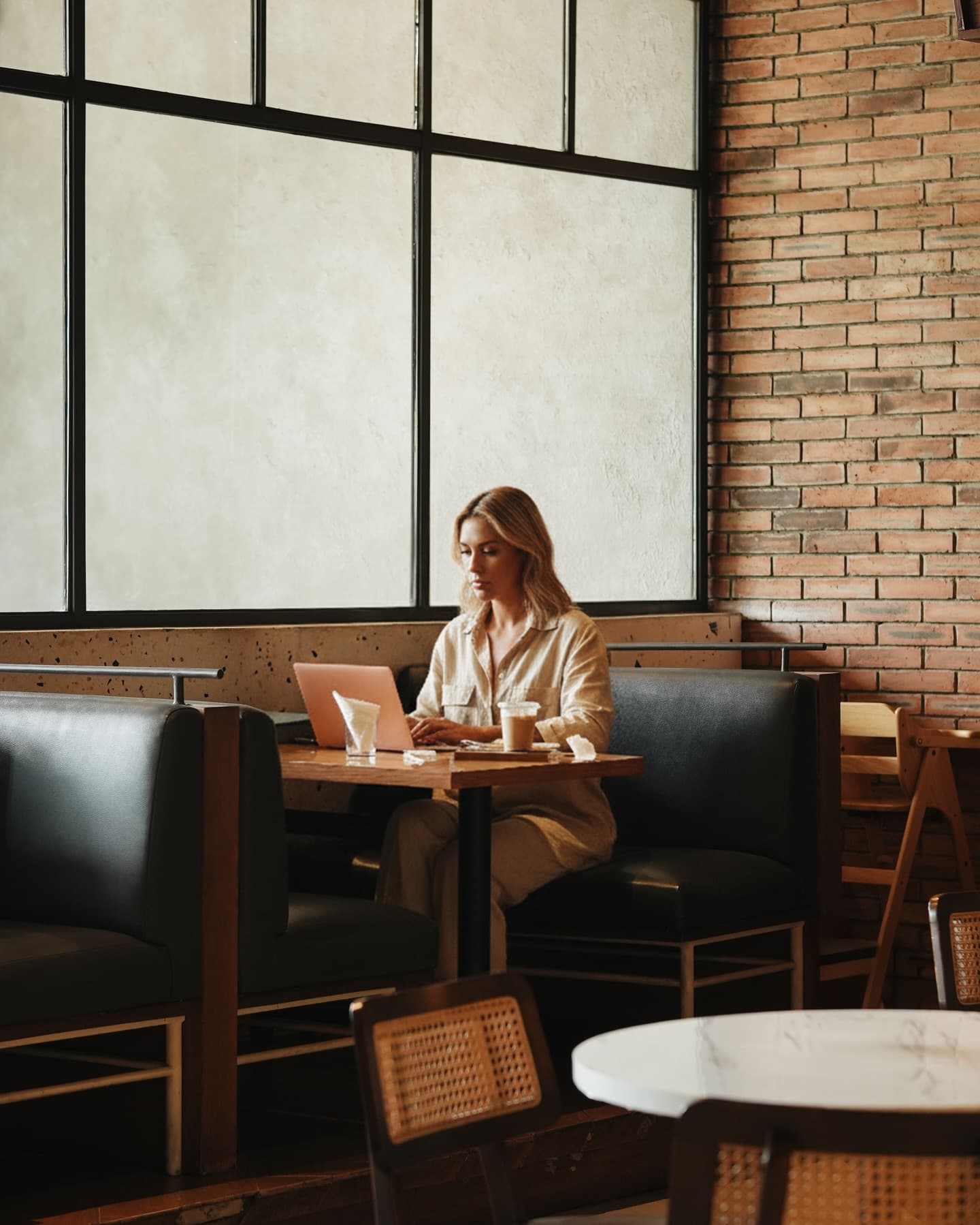 从巴厘岛火到雅加达，Pison是真香还是翻车现场？