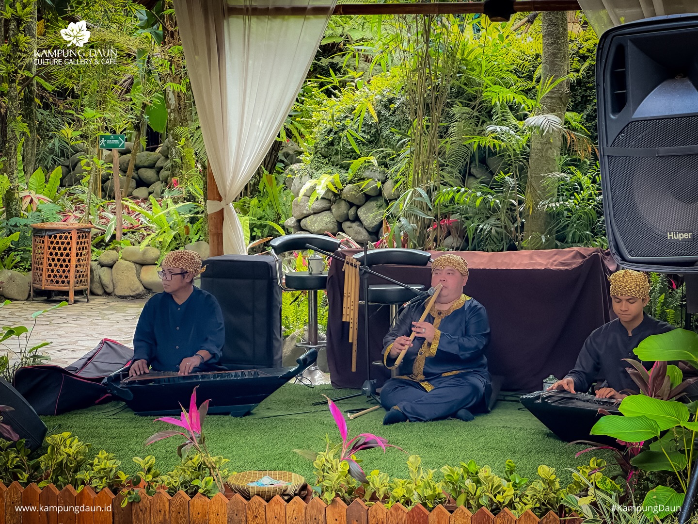 万隆不只有火山！我钻进森林，在瀑布边吃了顿饭 6