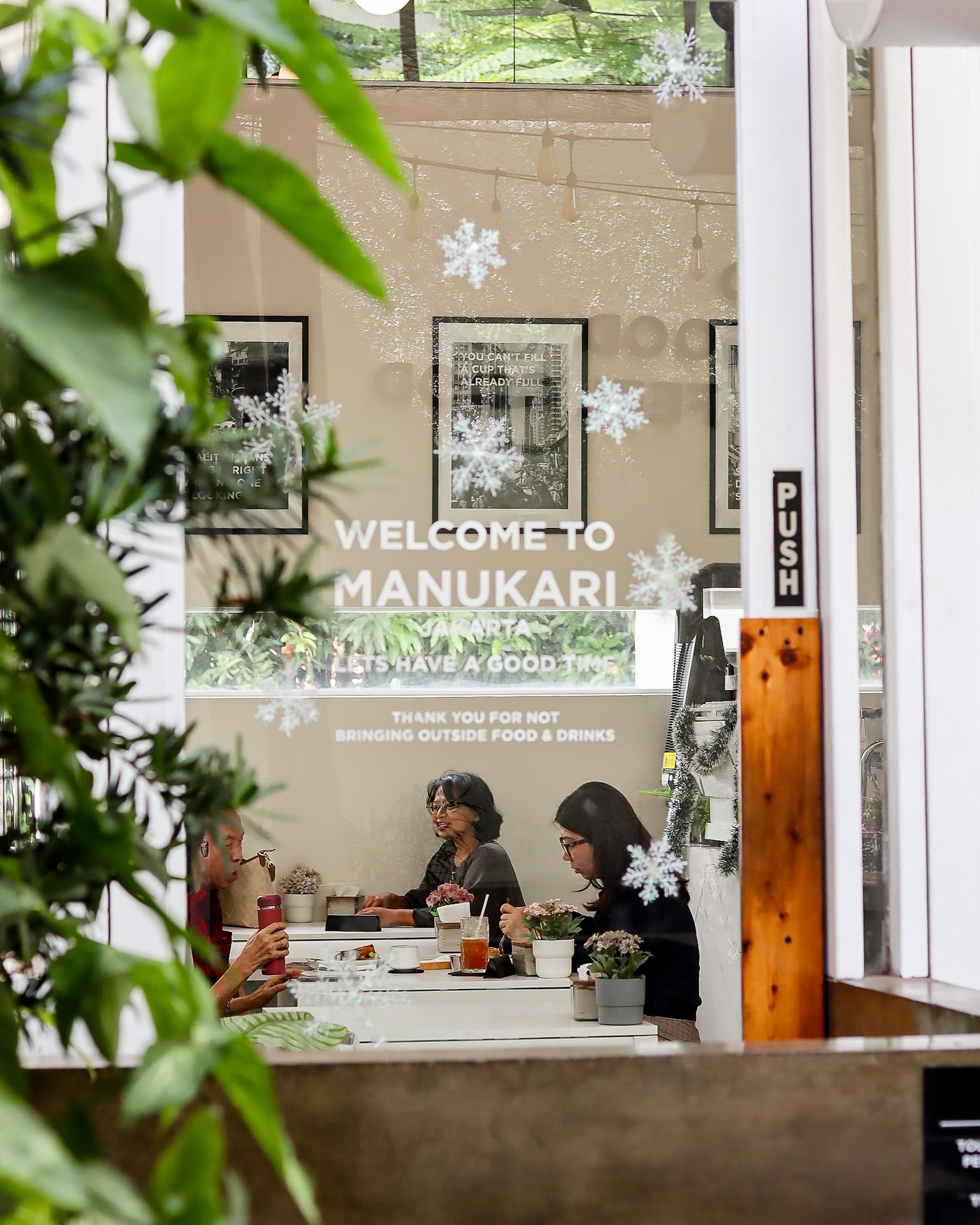 WFC党和社恐人请进！Banjarbaru这家店，空有好看的皮囊？