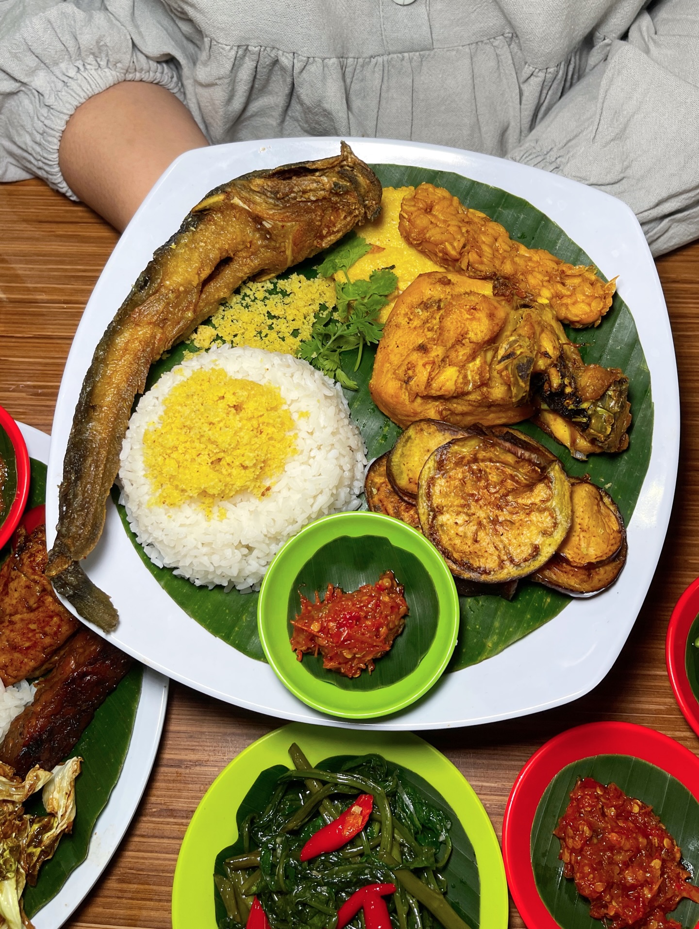 人均不到20k印尼盾，梭罗大学生的“指定食堂”到底有多神？ 6