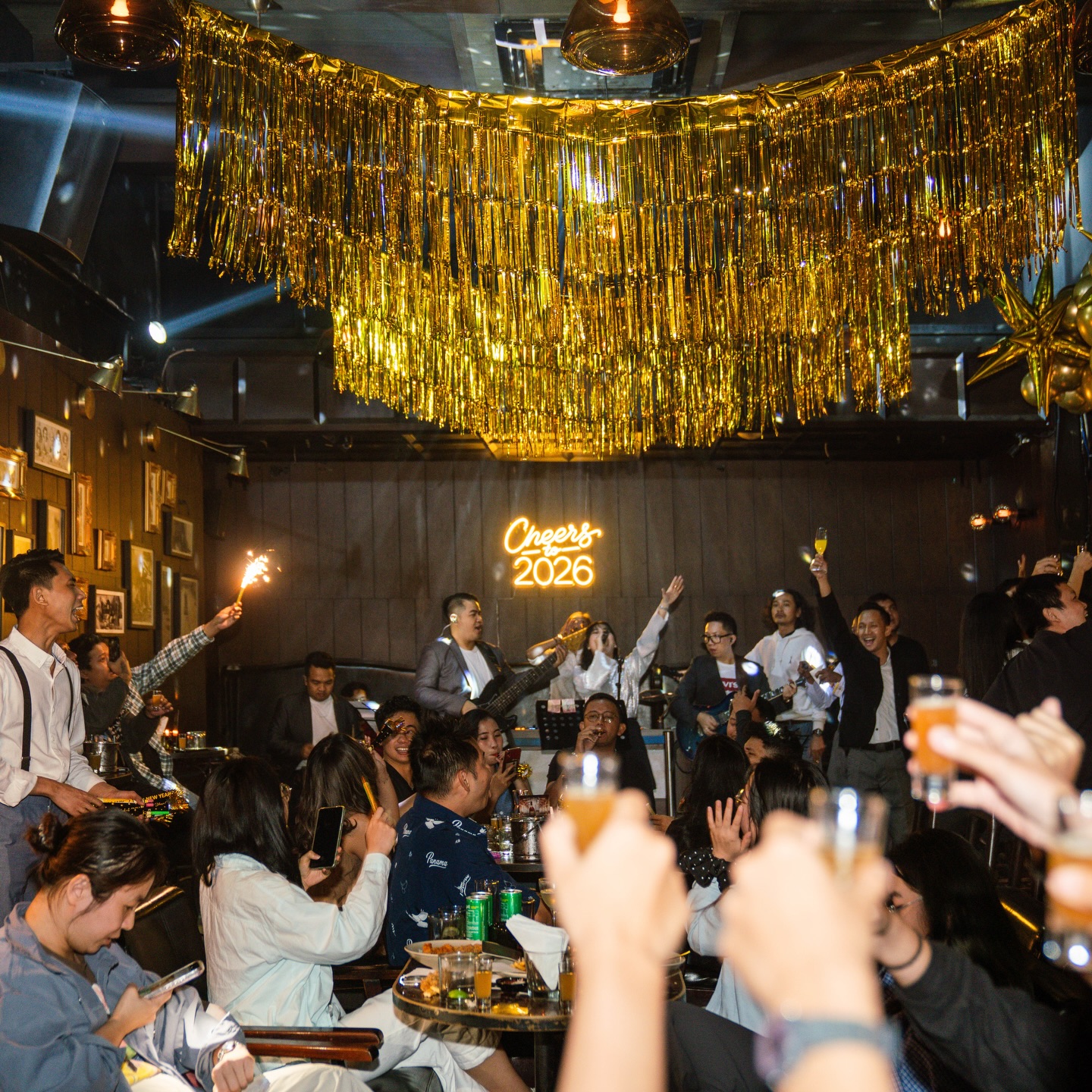 我在这家亚洲百佳酒吧，差点因为一双拖鞋被赶出去？ 2