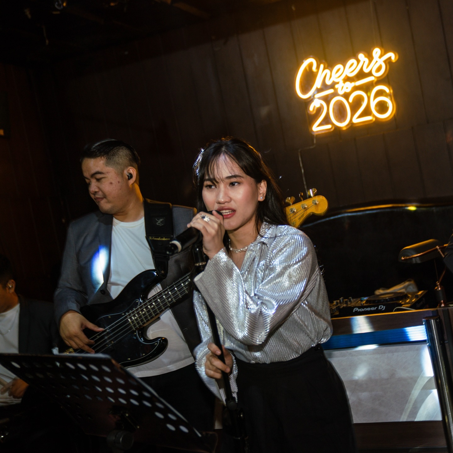 我在这家亚洲百佳酒吧，差点因为一双拖鞋被赶出去？ 4