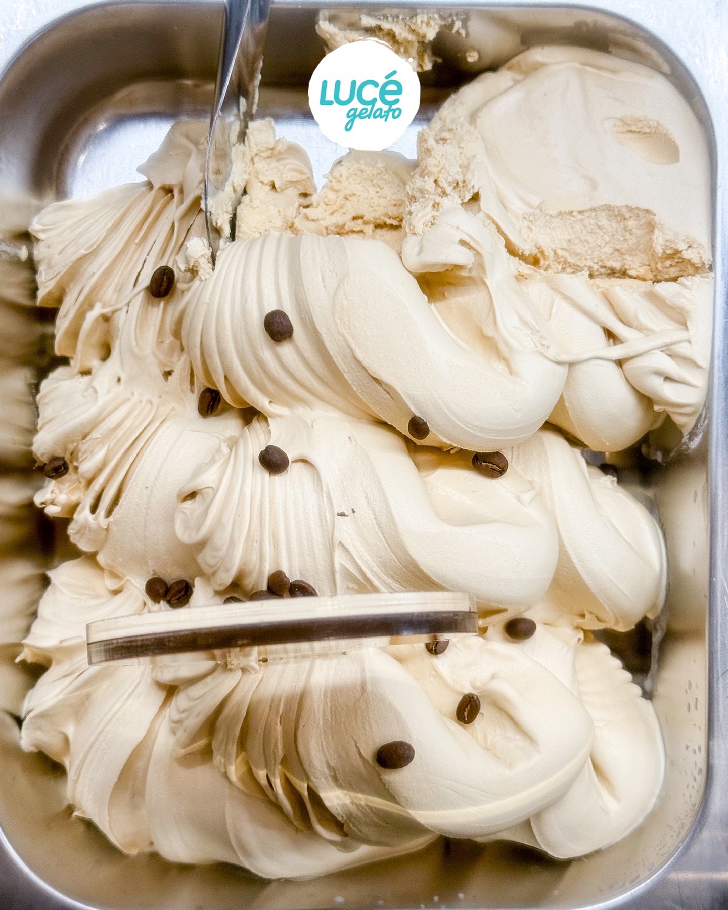 Rating Google 4.9, tapi servisnya di-roasting? 🤔 Gelato viral di Makassar ini udah gue cobain buat kalian! 😎