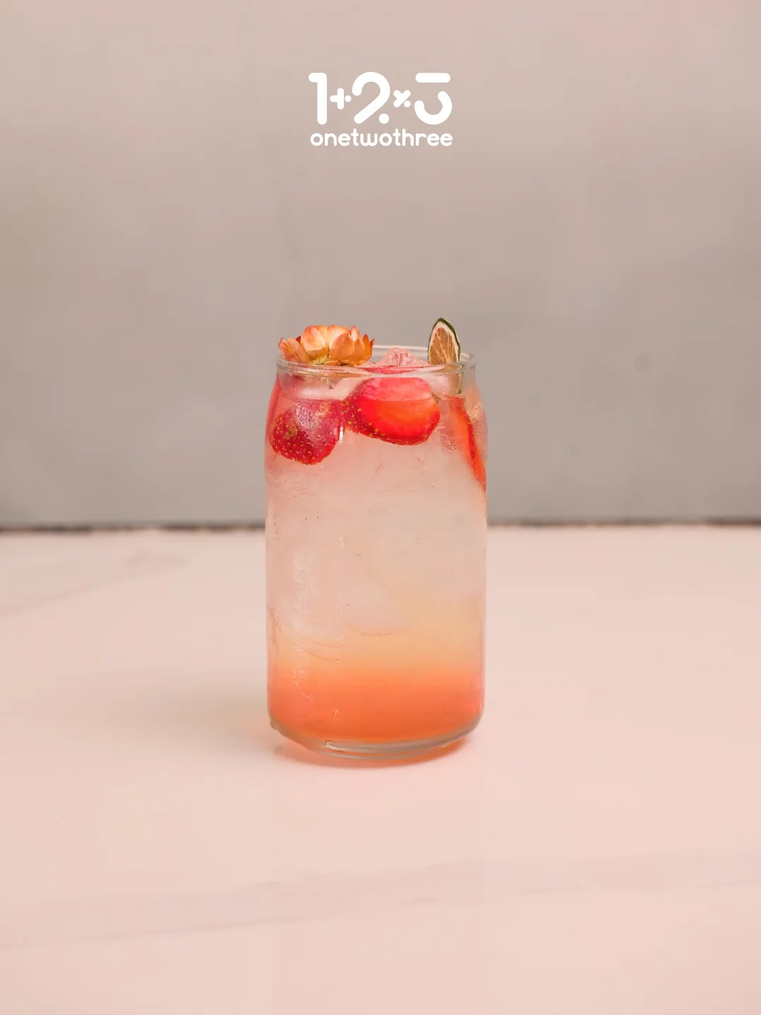 Nongkrong in downtown Surabaya for 55k per person? I checked out this all-white cafe so you don't have to.