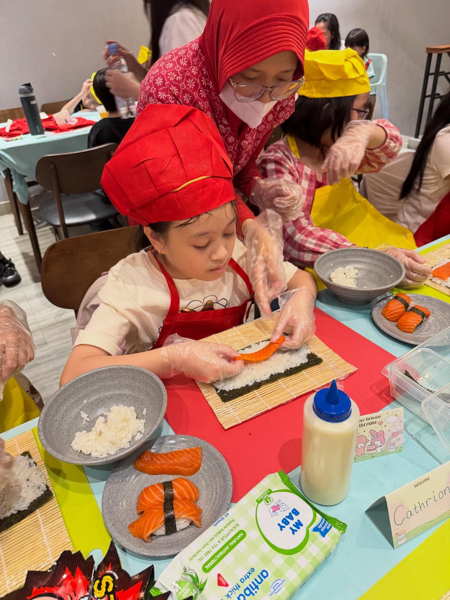 20k Sushi, Free Manga, This Tangerang Japanese Spot is So Chill 7