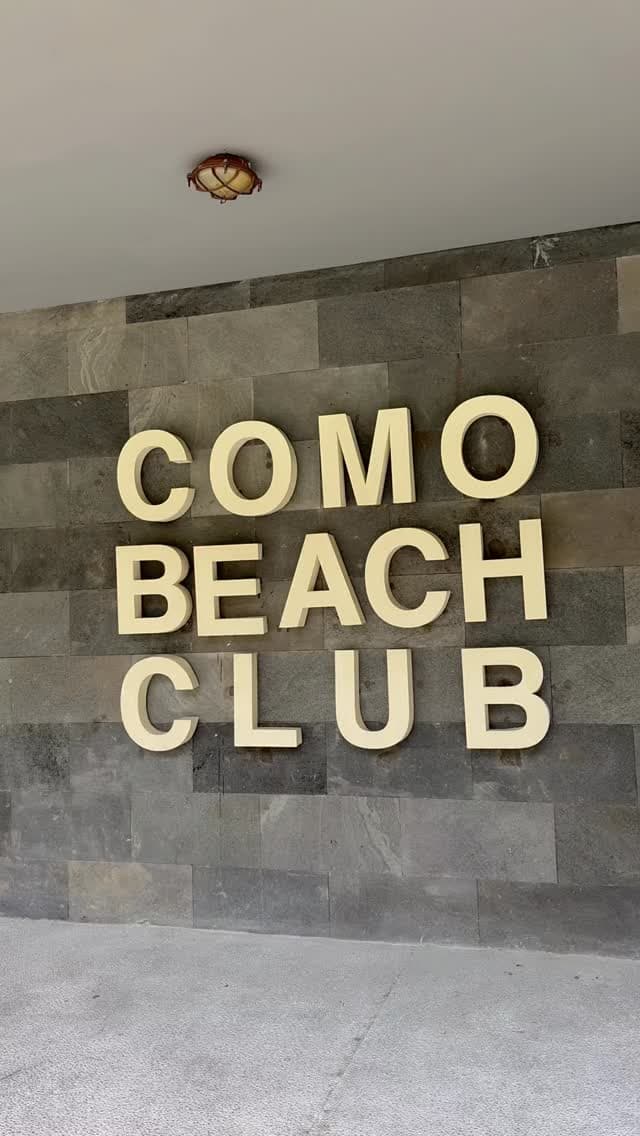 Kata siapa beach club di Canggu berisik doang? COMO nggak setuju! Ini baru tempat nongkrong yang chill & mantap. 2
