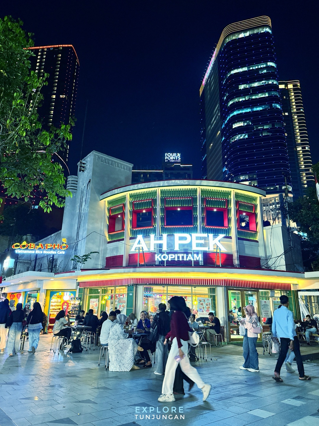 Google 4.8星 vs 食物里吃出订书钉，泗水这家网红店我该怎么说？ 2