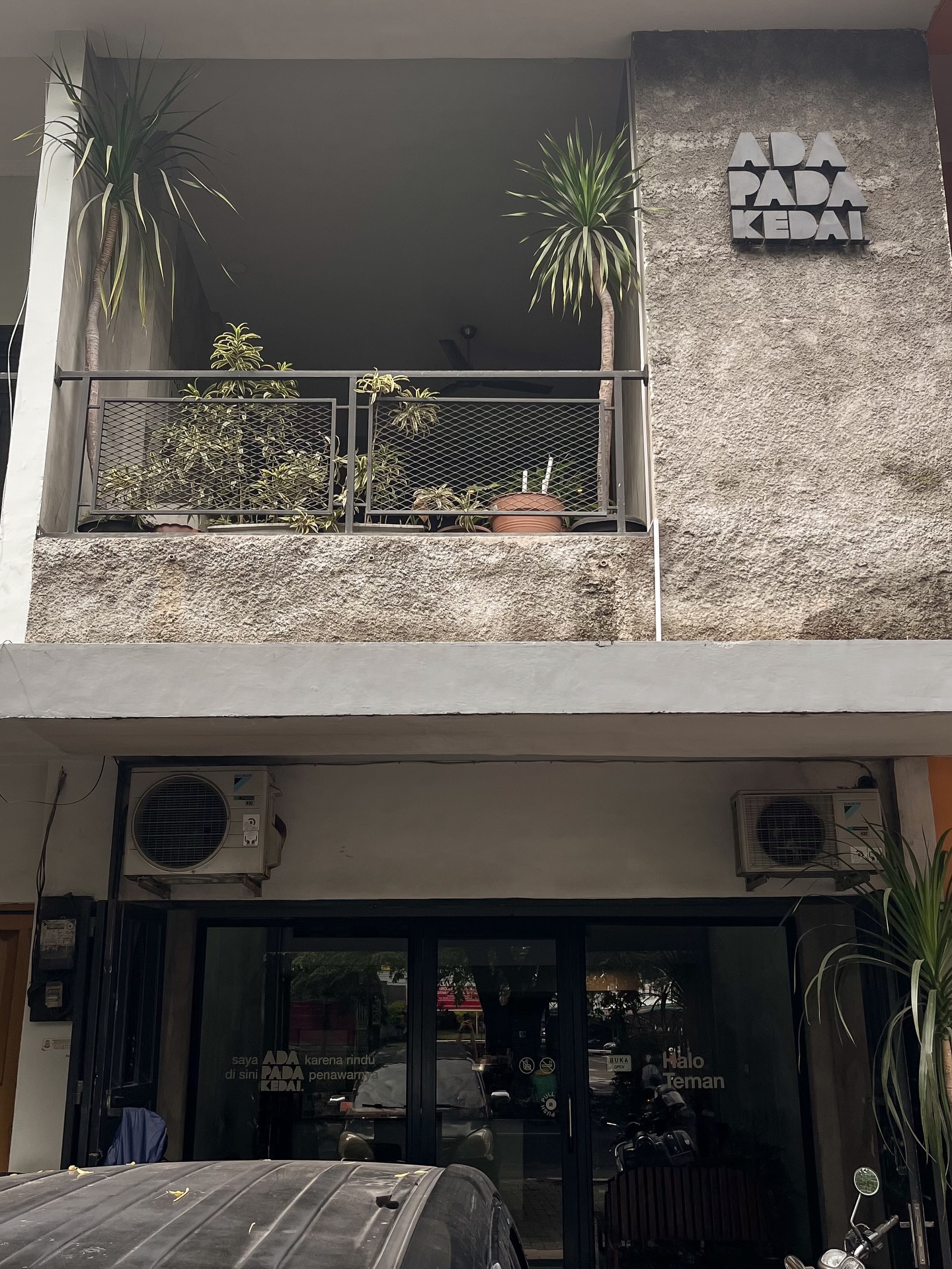 一楼烟火气，二楼图书馆，望加锡这家咖啡馆太懂了！ 4