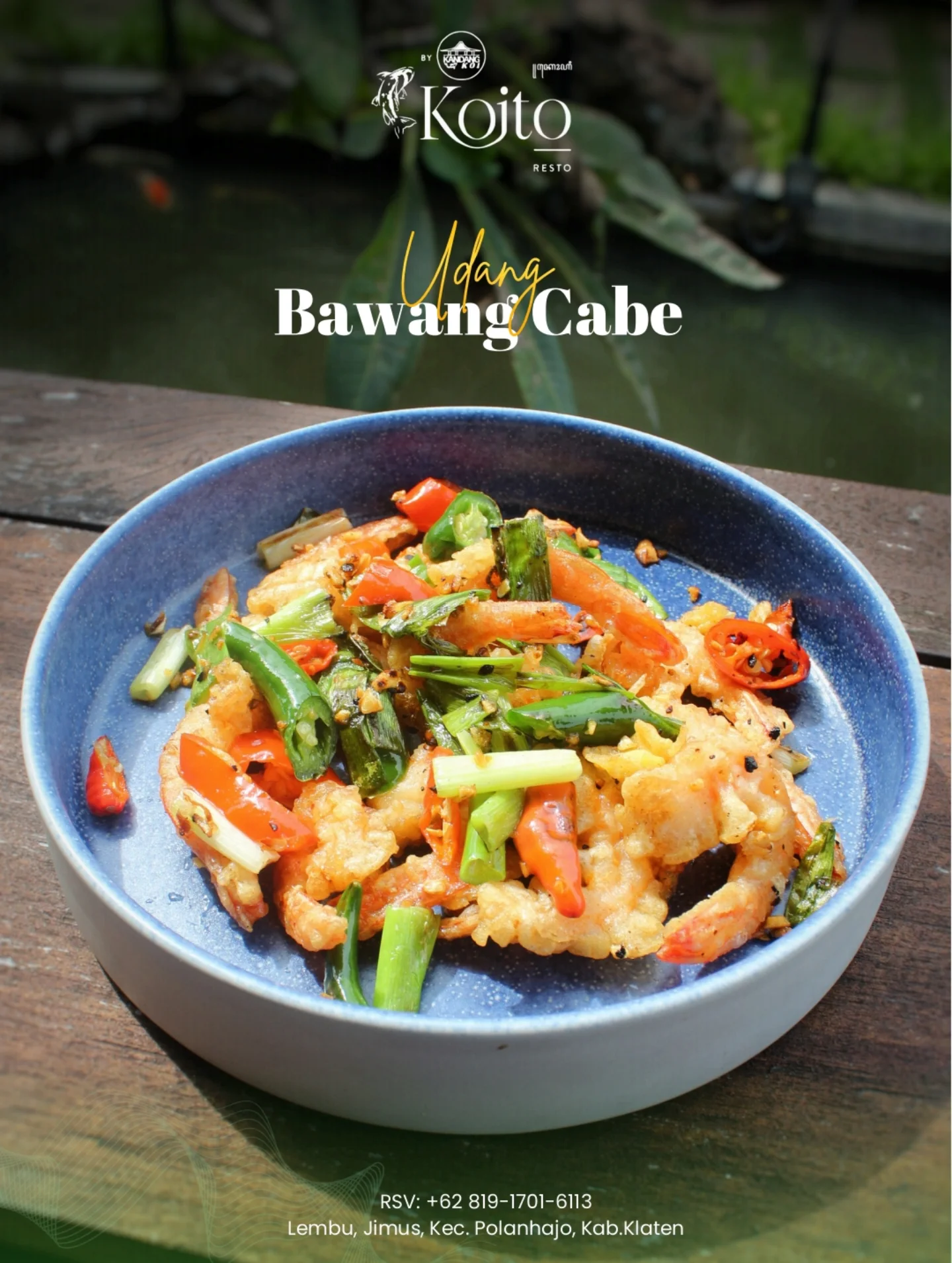 Dining with 3000+ Koi, but the taste… I have something to say. 4