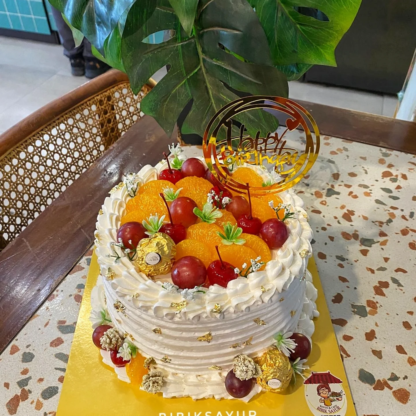 别只盯着雅加达巴厘岛！苏门答腊这家“无味精”神店才叫Mantap