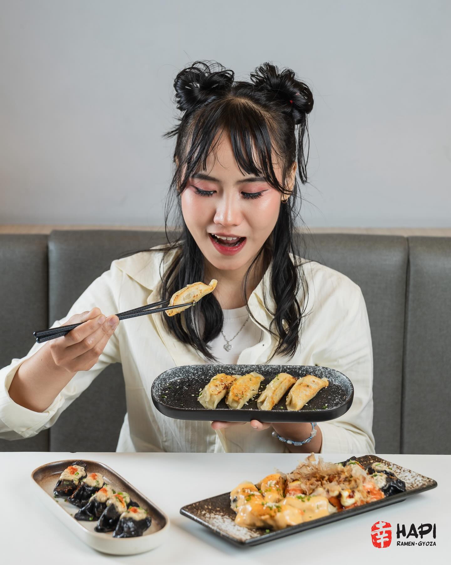 Katanya pangsit nomor 1 se-Medan, gini doang? Habis makan aku terdiam… 2