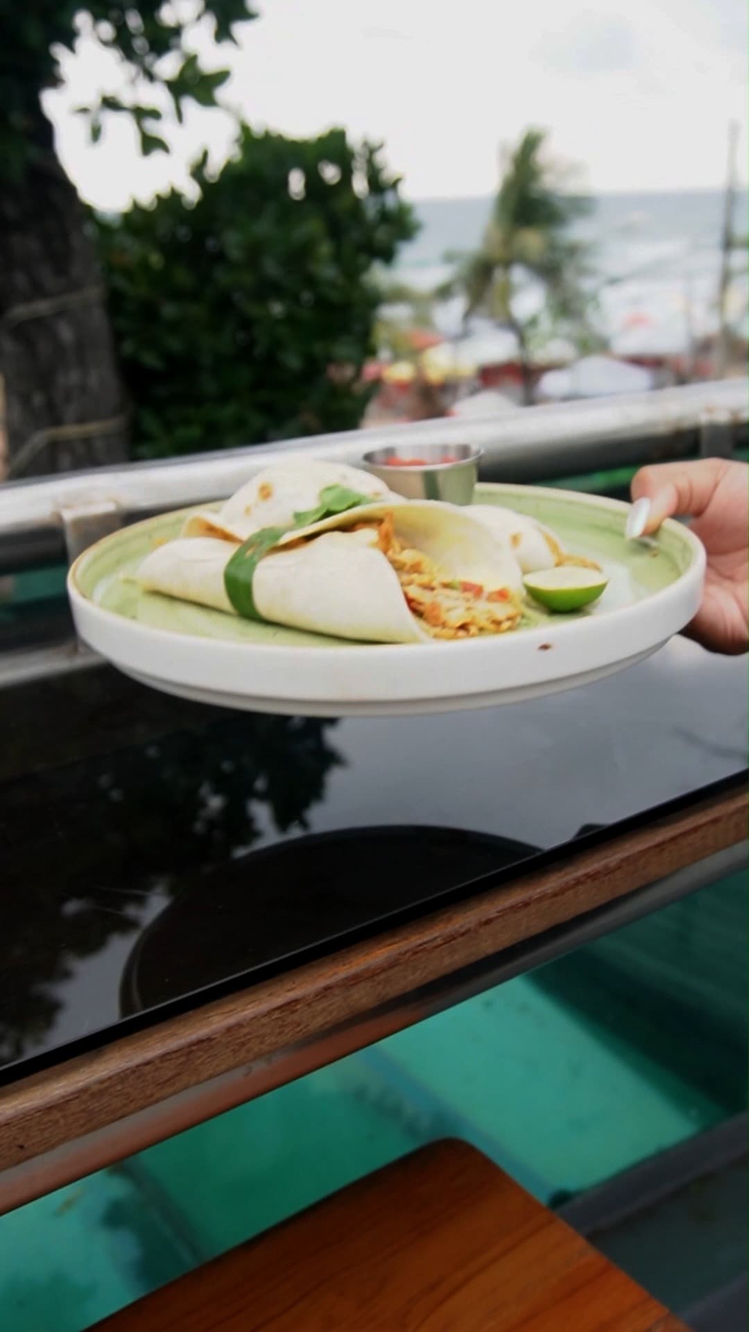 Who says Legian has no good spots for Nongkrong? This sunset bar begs to differ