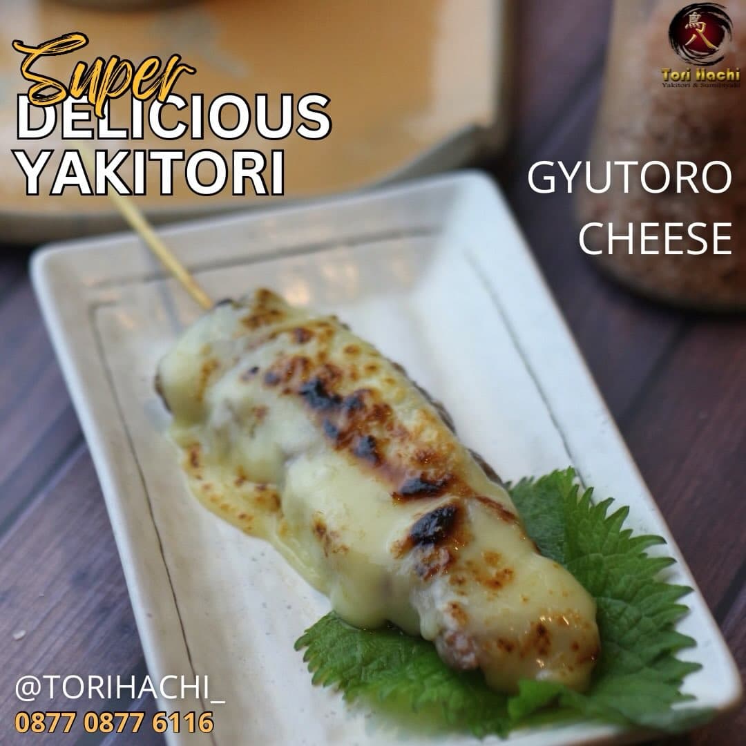 走进Tori Hachi，我旁边的三桌客人居然都在说日语…