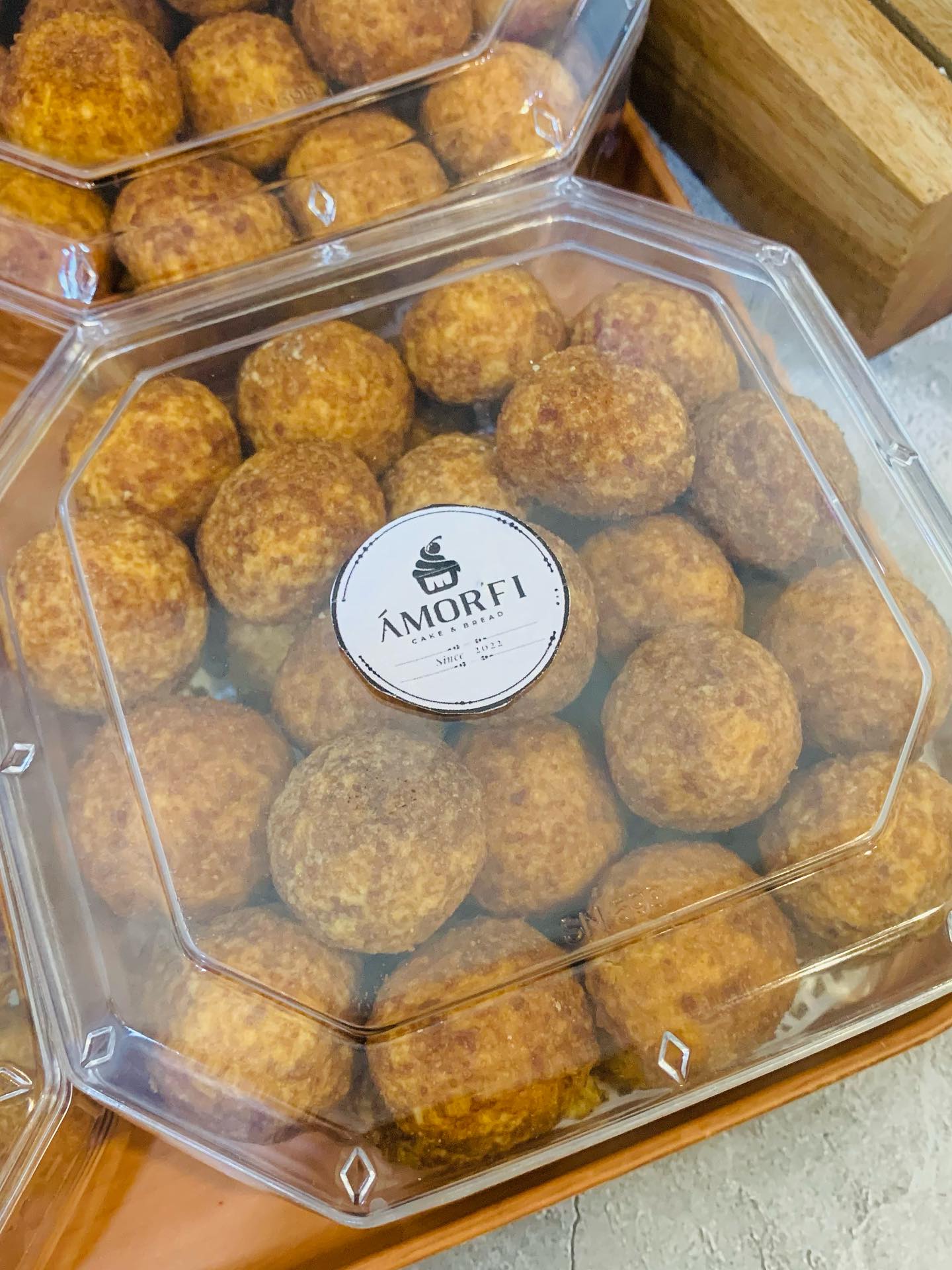 谷歌4.9分神店，生日蛋糕竟然没夹心？ 2