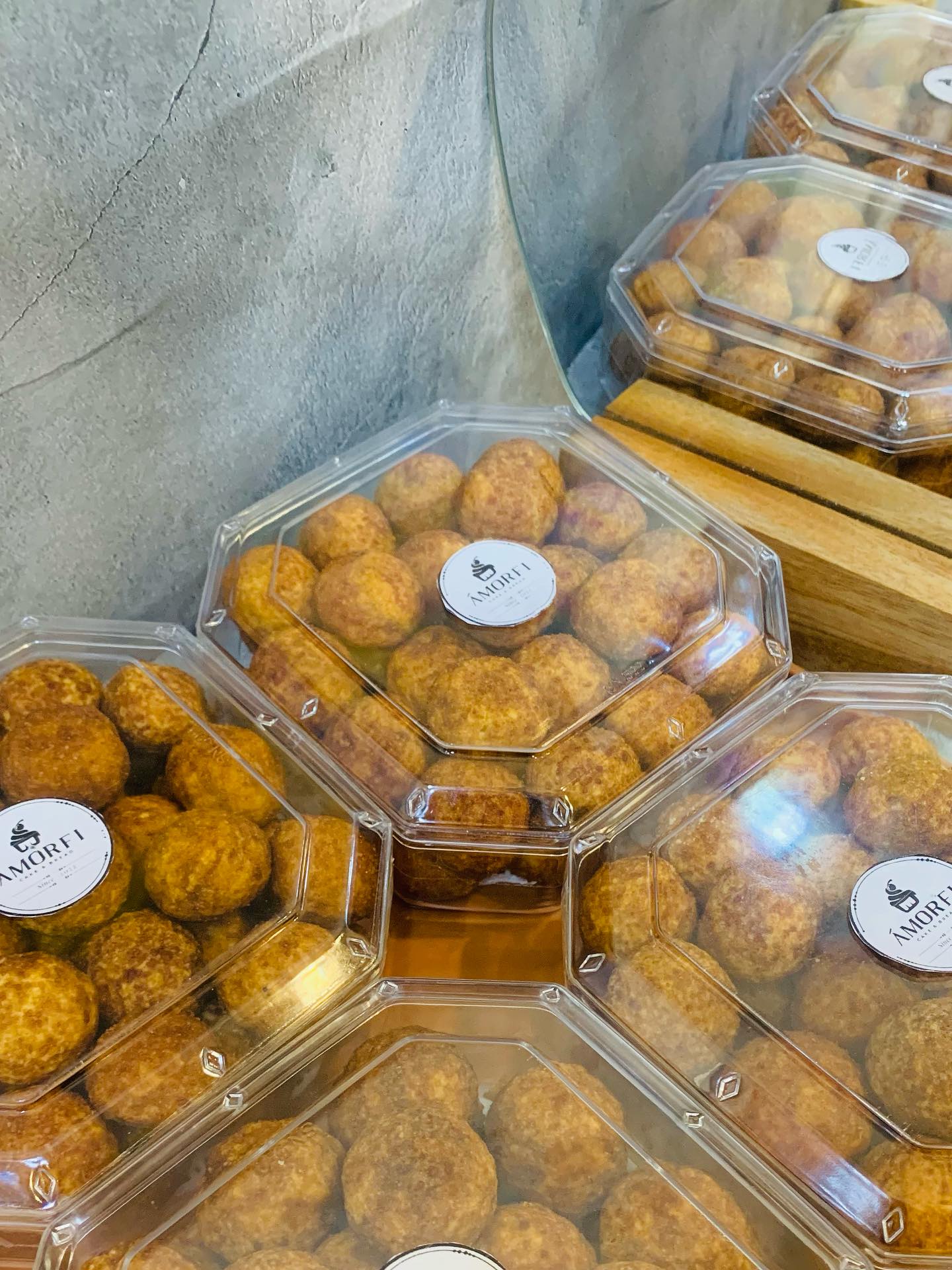 谷歌4.9分神店，生日蛋糕竟然没夹心？ 6