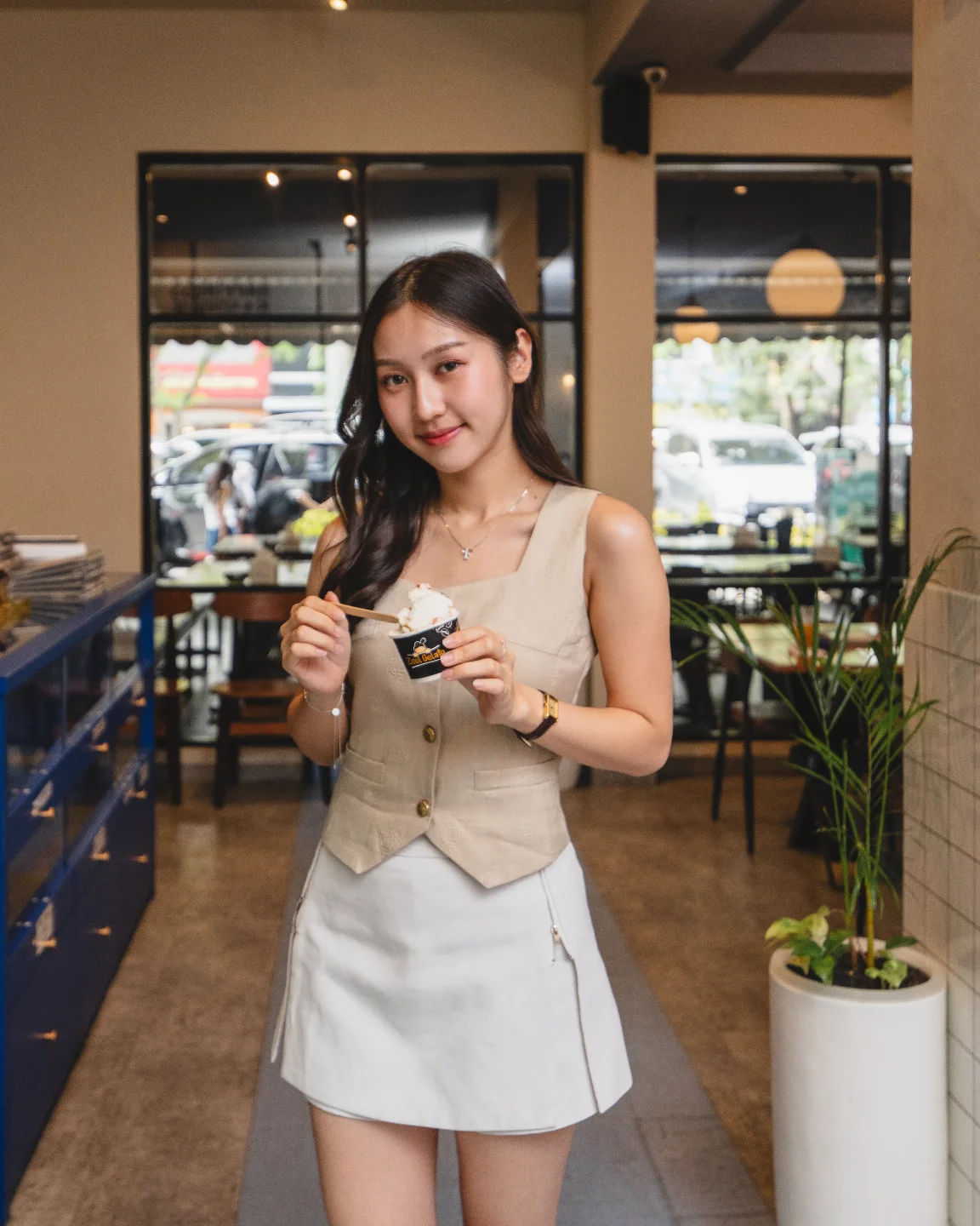 Makanannya Mantap, tapi kok kopinya suhu ruangan? Zisel worth it nggak sih? 3