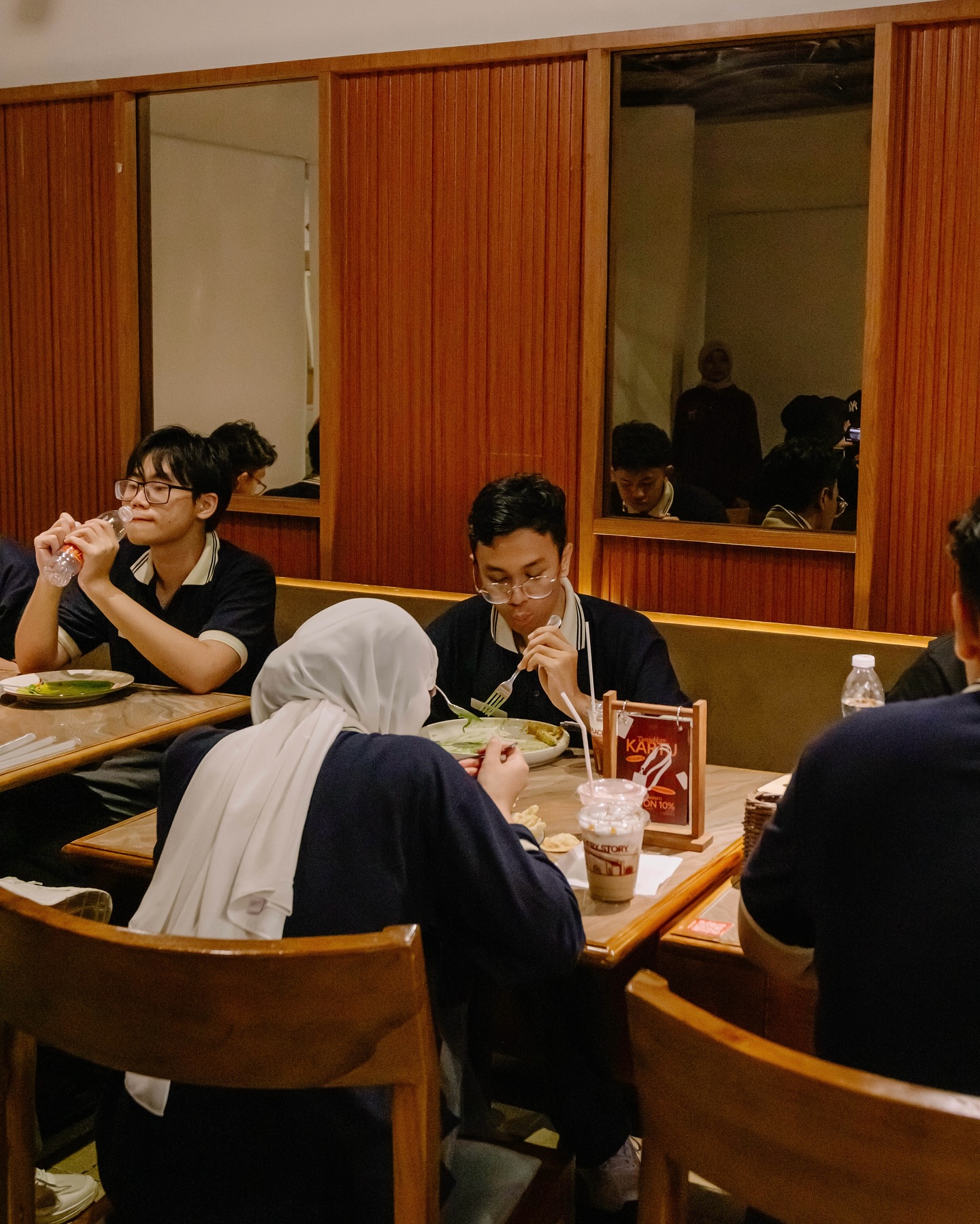 Anjay, nemu 'ruang tamu Eropa' di Palembang, tapi buat para Digital Nomad… jangan harap bisa chill di sini 6