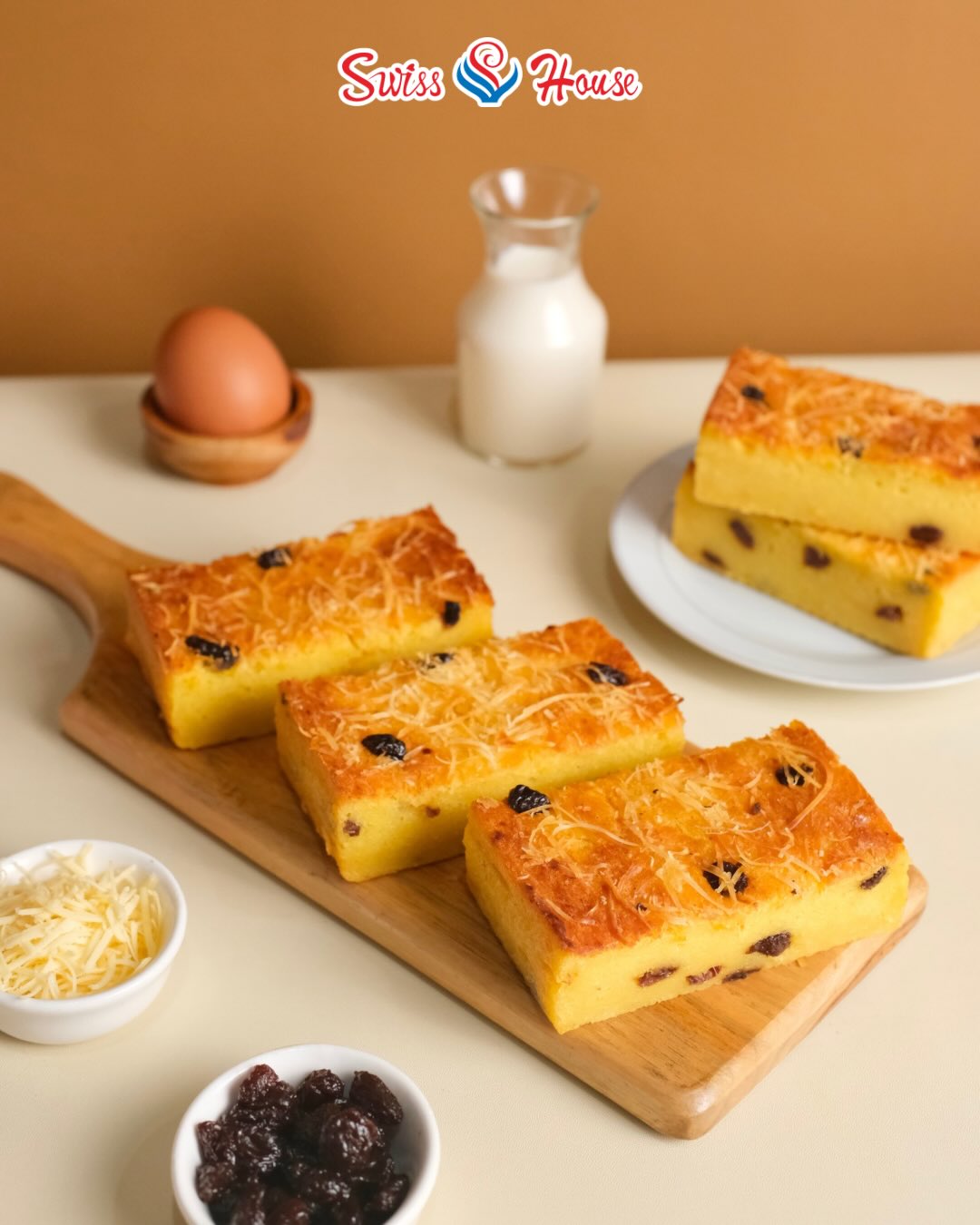 Rame banget sama orang Lokal, tapi pelayanannya pilih-pilih? Toko roti di Semarang ini Mantap gak sih buat Nongkrong?