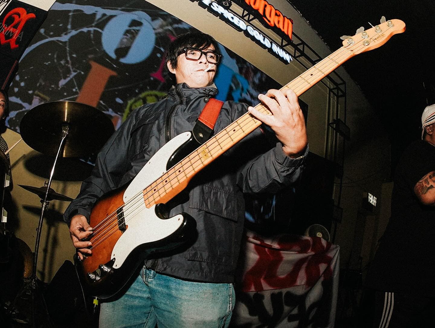 Siapa bilang semua Livehouse itu chill? Anjay, yang di Jakarta ini masalah keamanannya bikin merinding 8