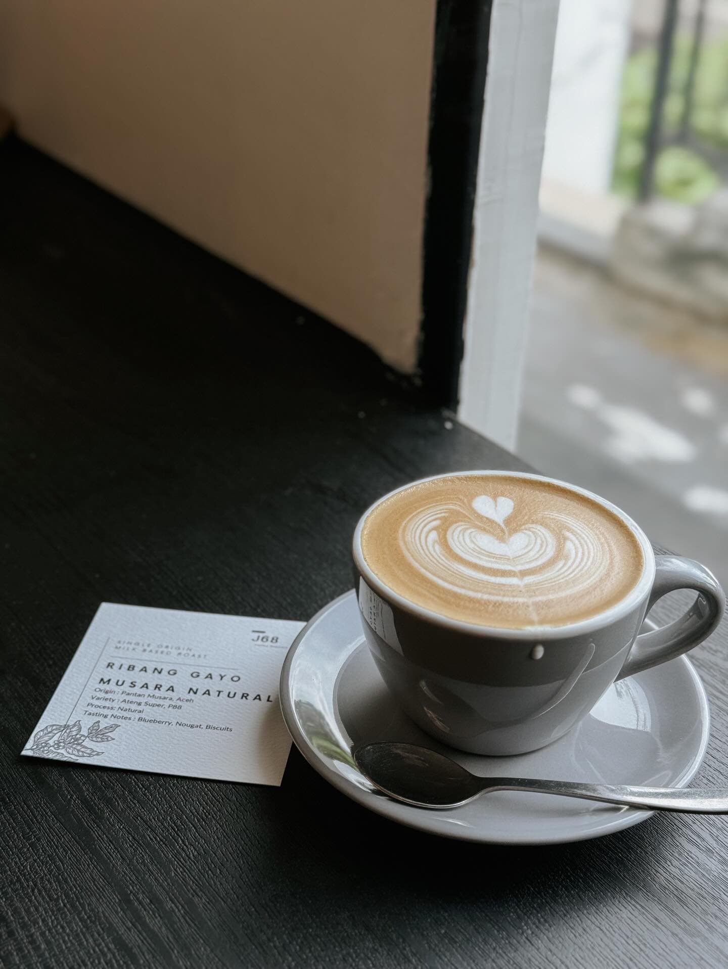 谁说雅加达没好咖啡？这家墨尔本味儿的店能把你嘴养刁