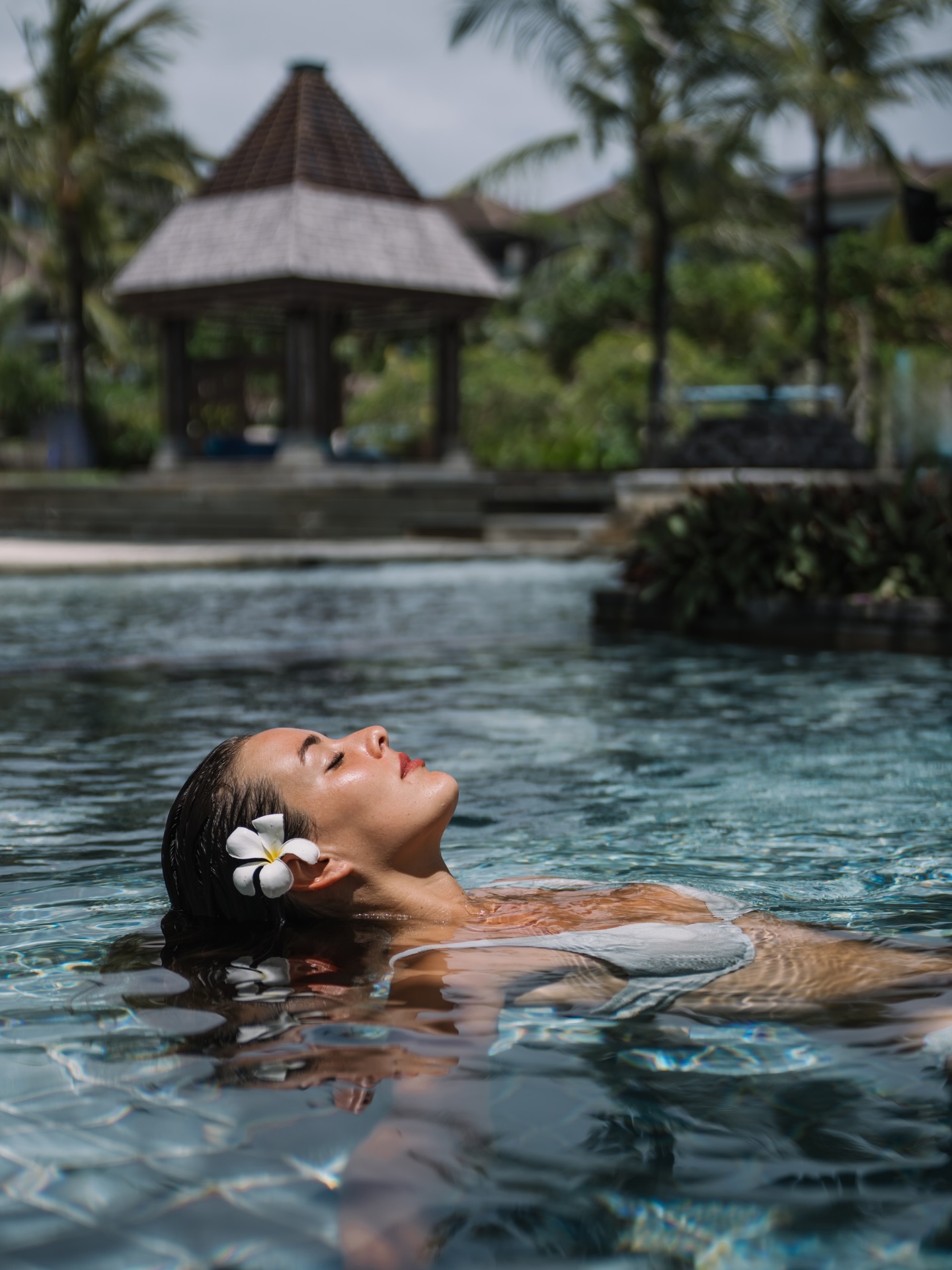 刚拿了“印尼最佳海滨餐厅”大奖就飘了？丽思这家我得说道说道 3