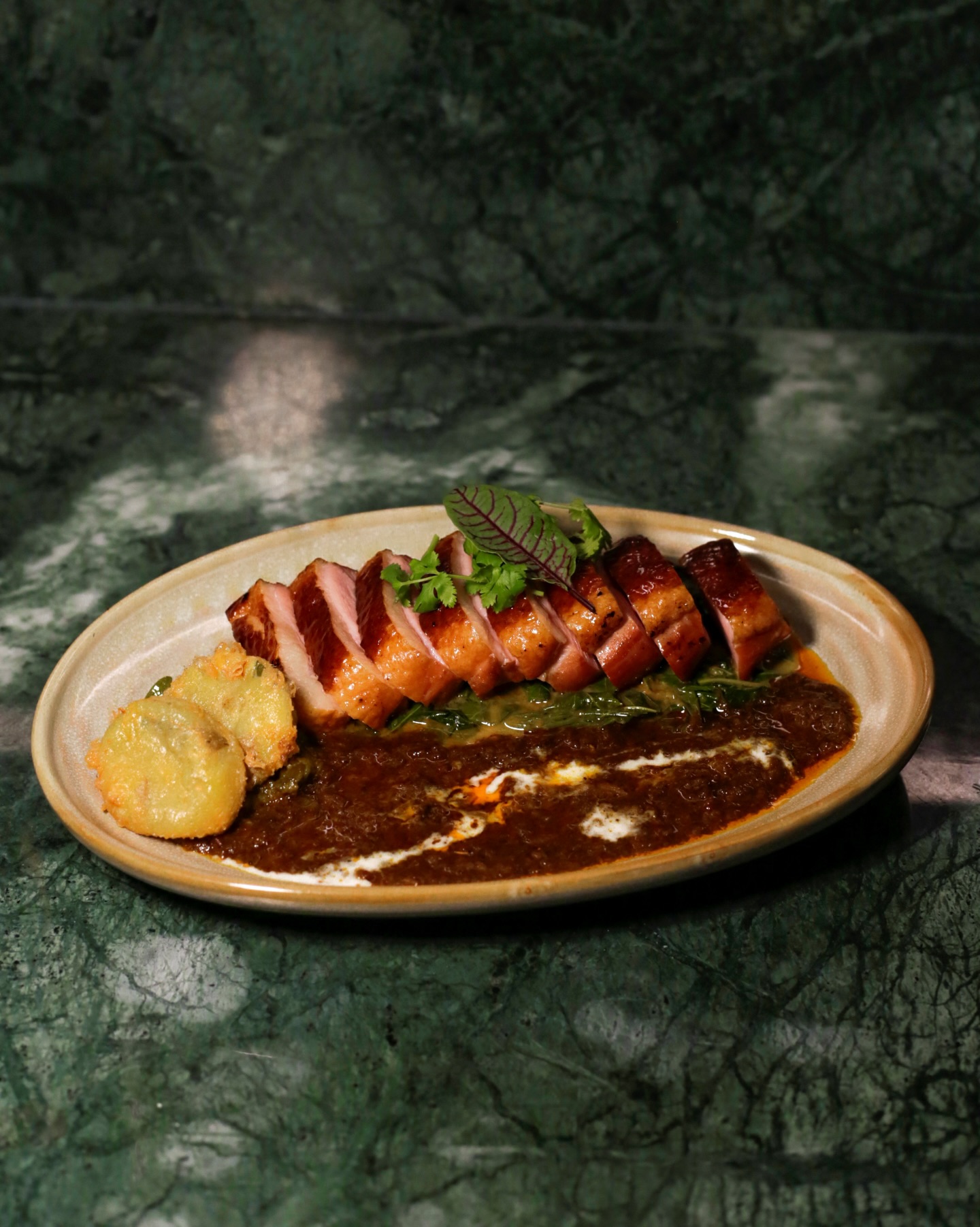 Wih, Banjarmasin ada juga Fine Dining sekelas ini? Kirain lagi di Jakarta 2