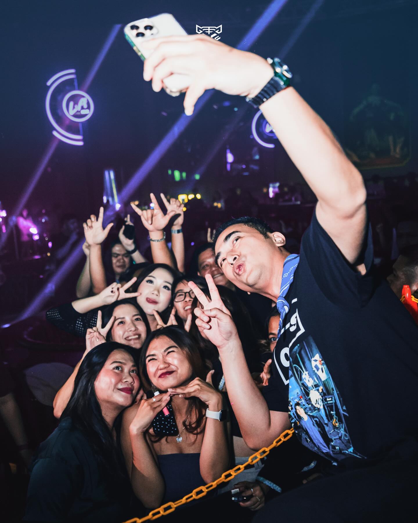 一瓶啤酒15万？雅加达PIK这家夜店是抢钱还是真香？ 3