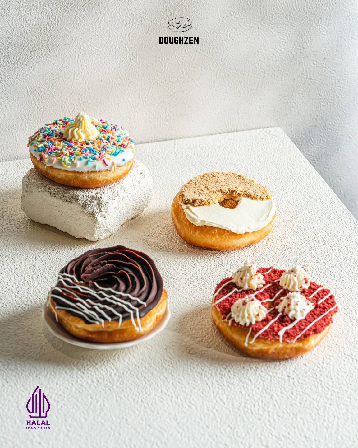 雅加达不爱吃甜的都闭眼冲！这家15k的甜甜圈，松软到像在吃云彩！ 2